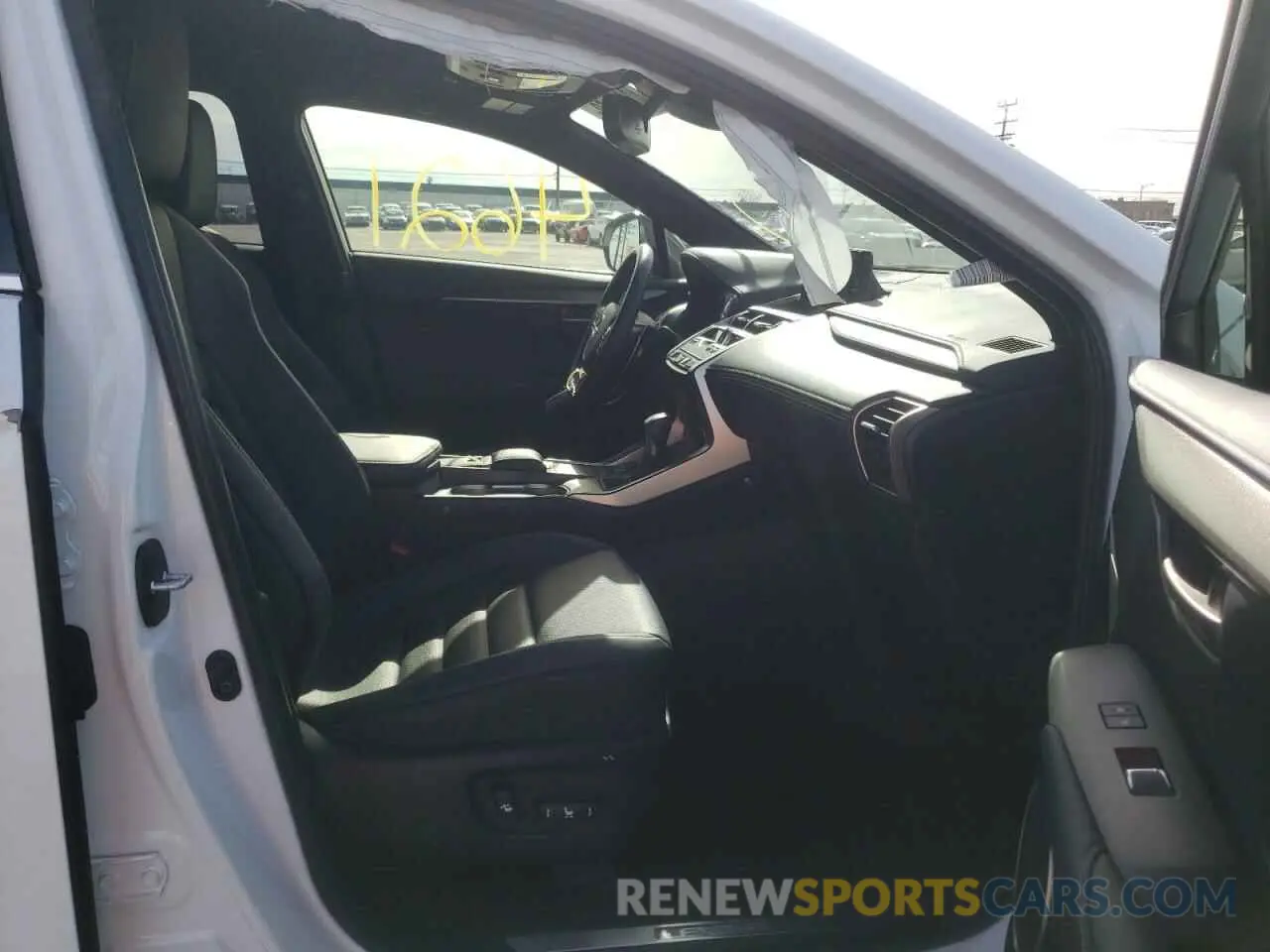 5 fotografías del automóvil dañado JTJSARBZ2M2202402 LEXUS NX 2021