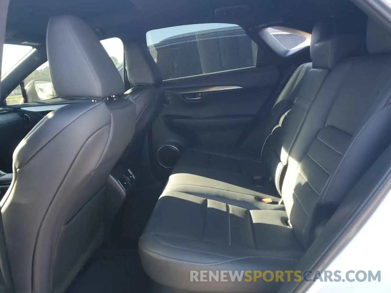 11 fotografías del automóvil dañado JTJSARBZXM5024138 LEXUS NX 2021