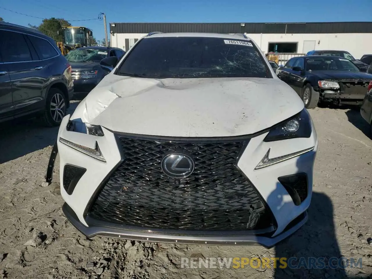 5 fotografías del automóvil dañado JTJSARBZXM5024138 LEXUS NX 2021