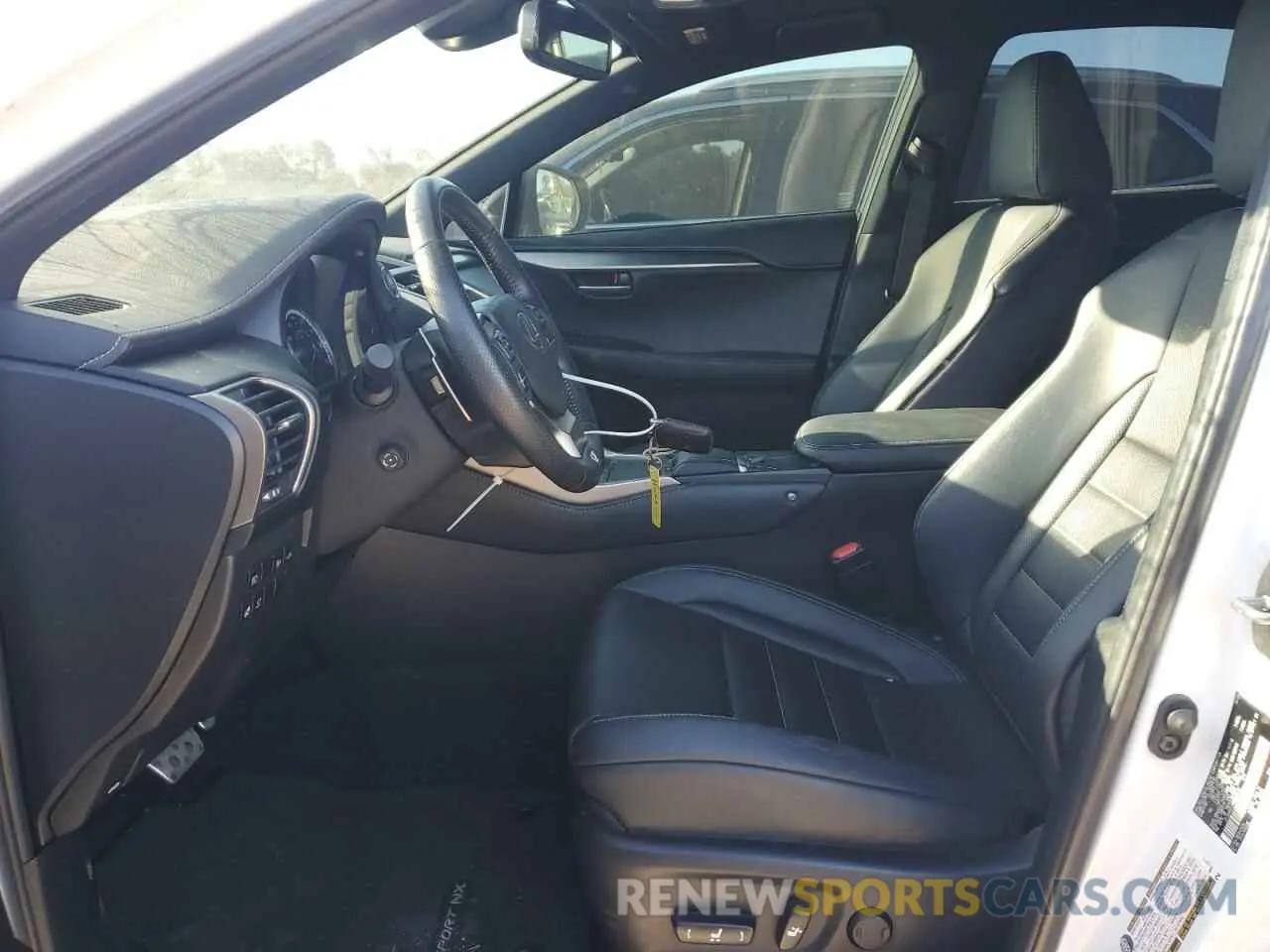 7 fotografías del automóvil dañado JTJSARBZXM5024138 LEXUS NX 2021