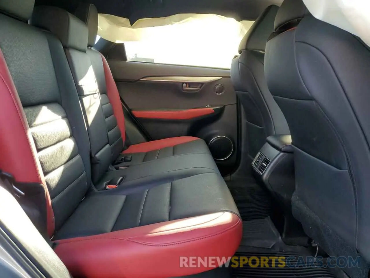 11 fotografías del automóvil dañado JTJSARDZ0M2258190 LEXUS NX 2021