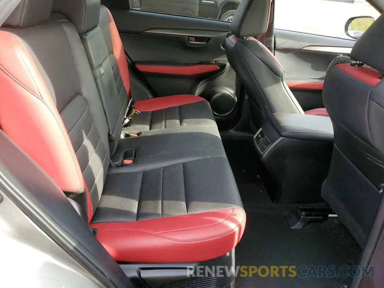 11 fotografías del automóvil dañado JTJSARDZXM2241235 LEXUS NX 2021