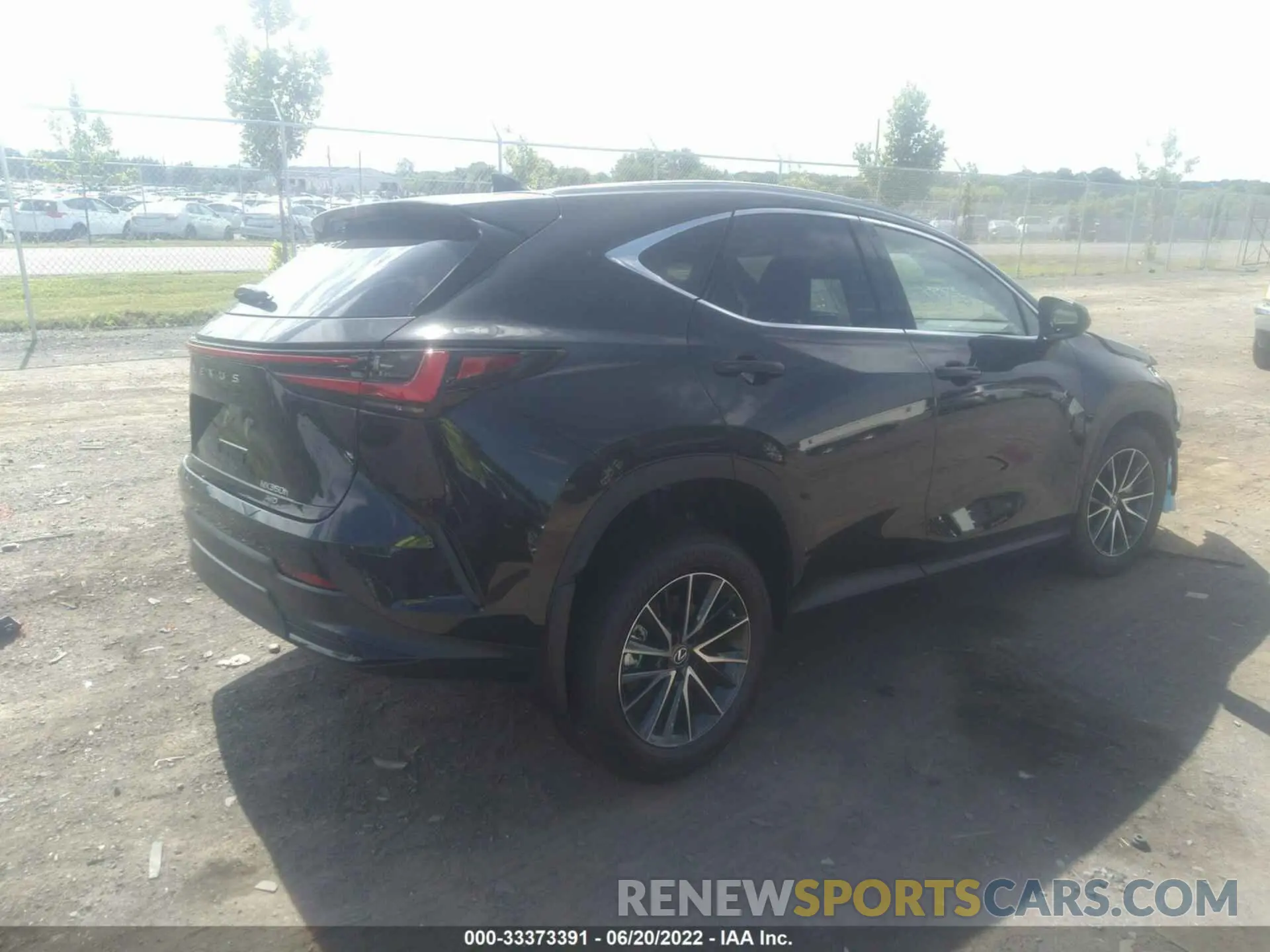 4 fotografías del automóvil dañado 2T2AKCEZ5NC002181 LEXUS NX 2022