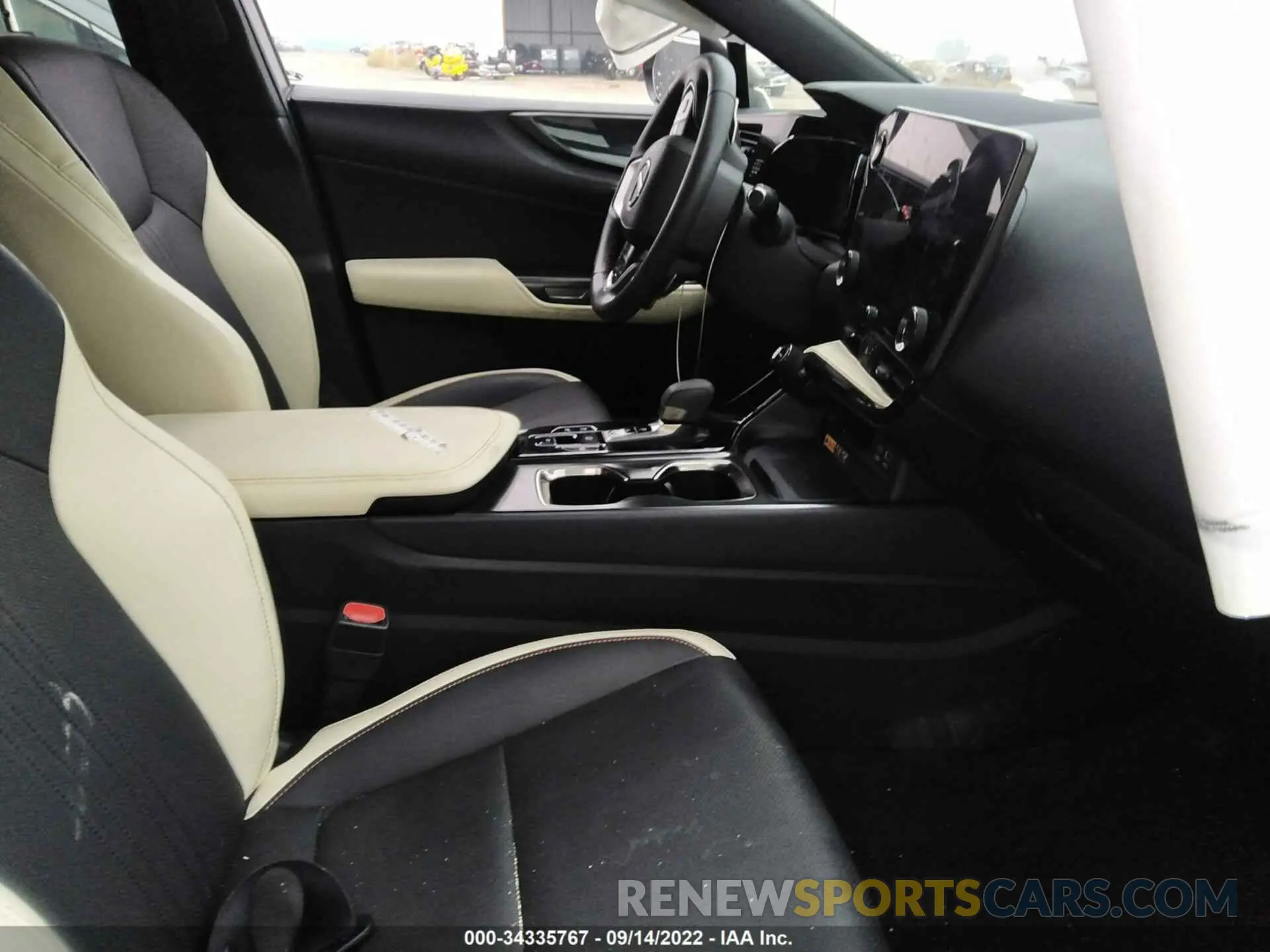 5 fotografías del automóvil dañado 2T2GKCEZ9NC001075 LEXUS NX 2022