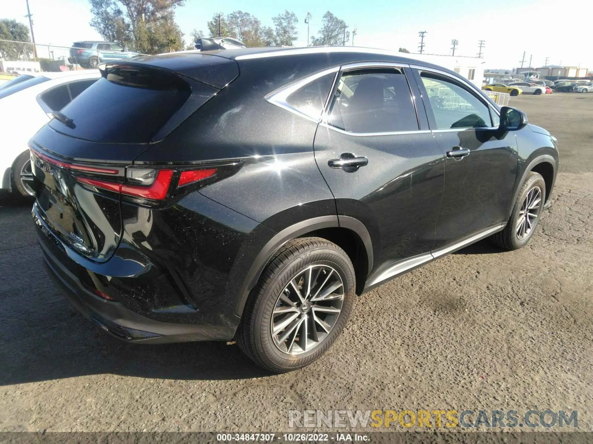 4 fotografías del automóvil dañado JTJADCAZ3N2001868 LEXUS NX 2022