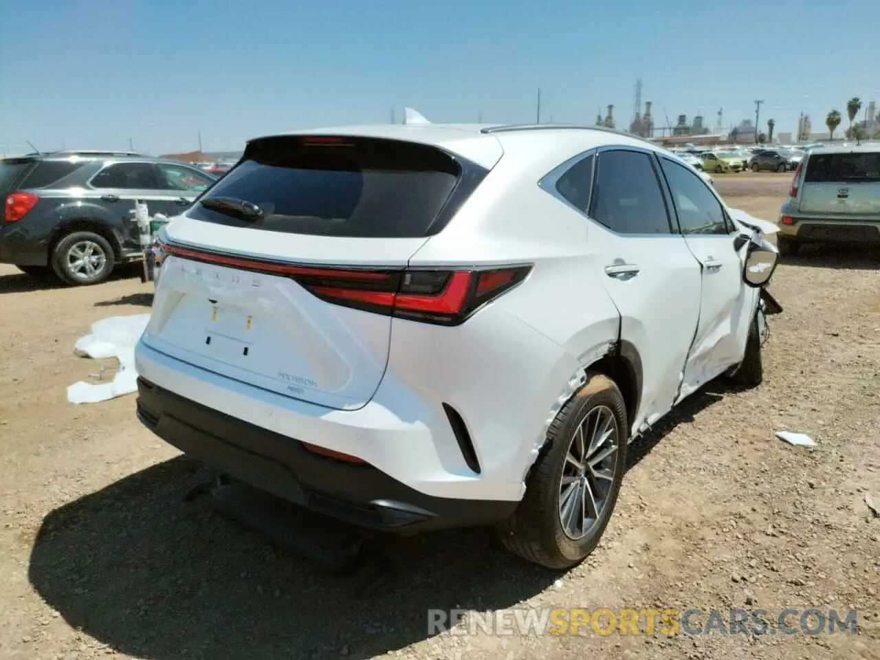 4 fotografías del automóvil dañado JTJGKCEZ3N2000830 LEXUS NX 2022