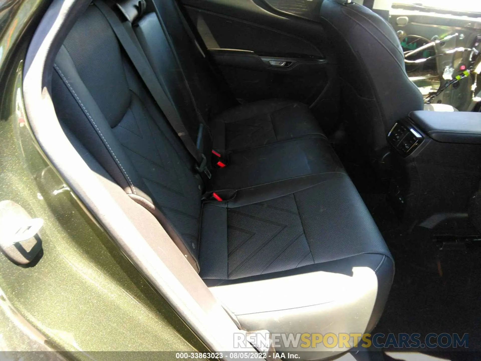 8 fotografías del automóvil dañado JTJHGCEZ1N2005370 LEXUS NX 2022