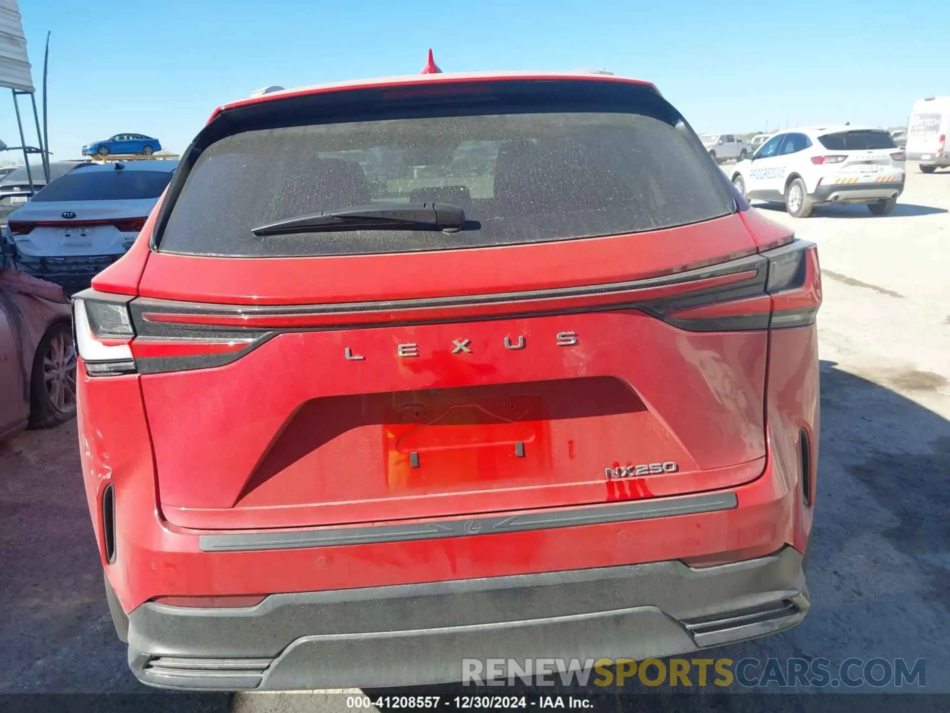 16 fotografías del automóvil dañado 2T2ADCAZXSC020901 LEXUS NX 2025