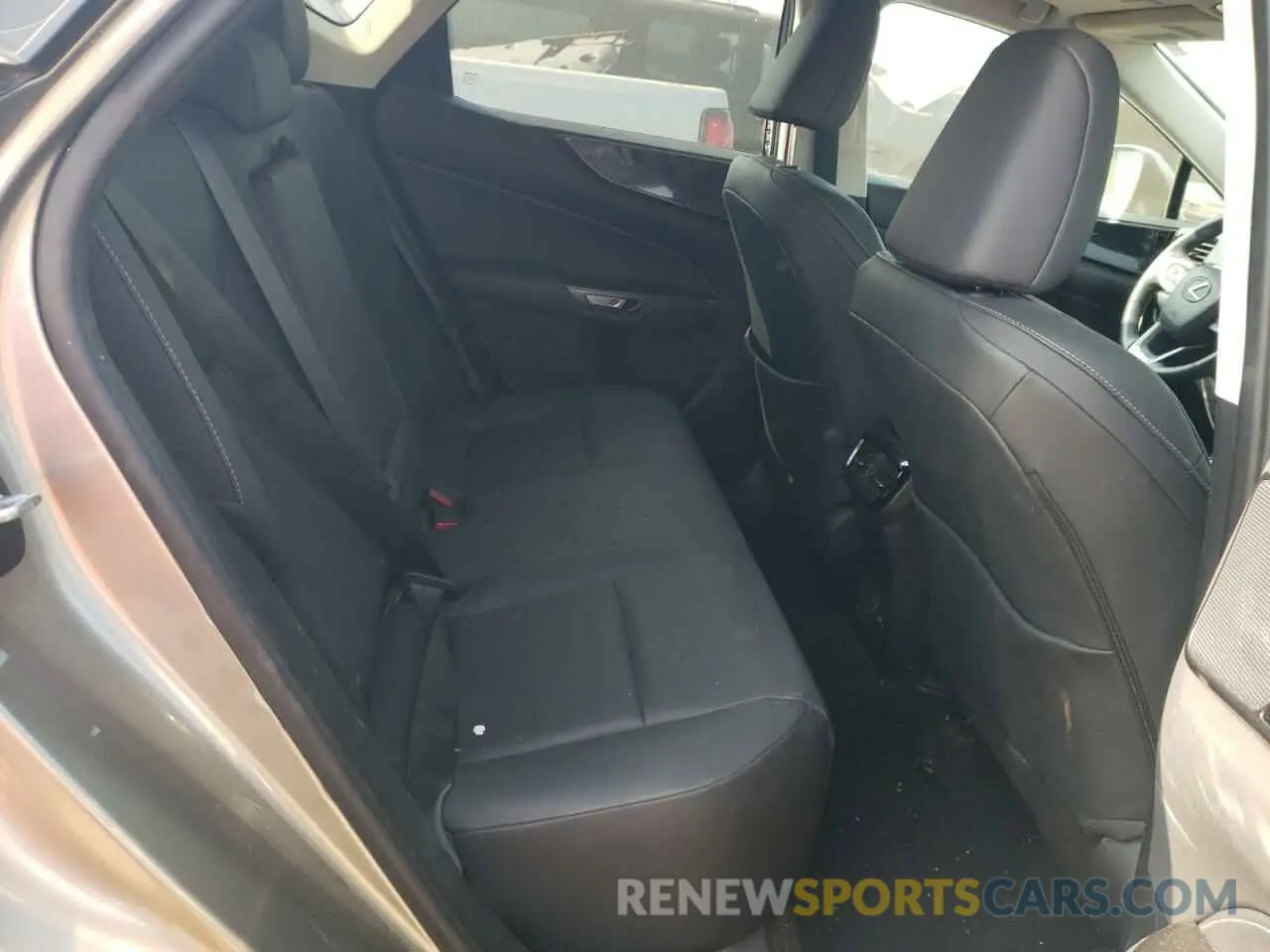 10 fotografías del automóvil dañado 2T2ADCAZ4NC002379 LEXUS NX 250 2022