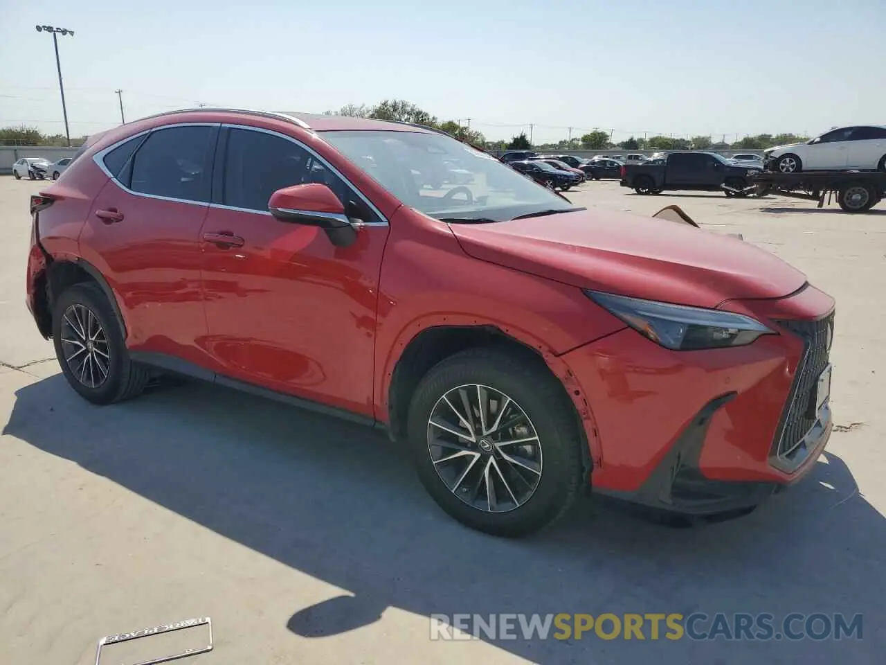 4 fotografías del automóvil dañado 2T2GDCAZ0NC002034 LEXUS NX 250 2022
