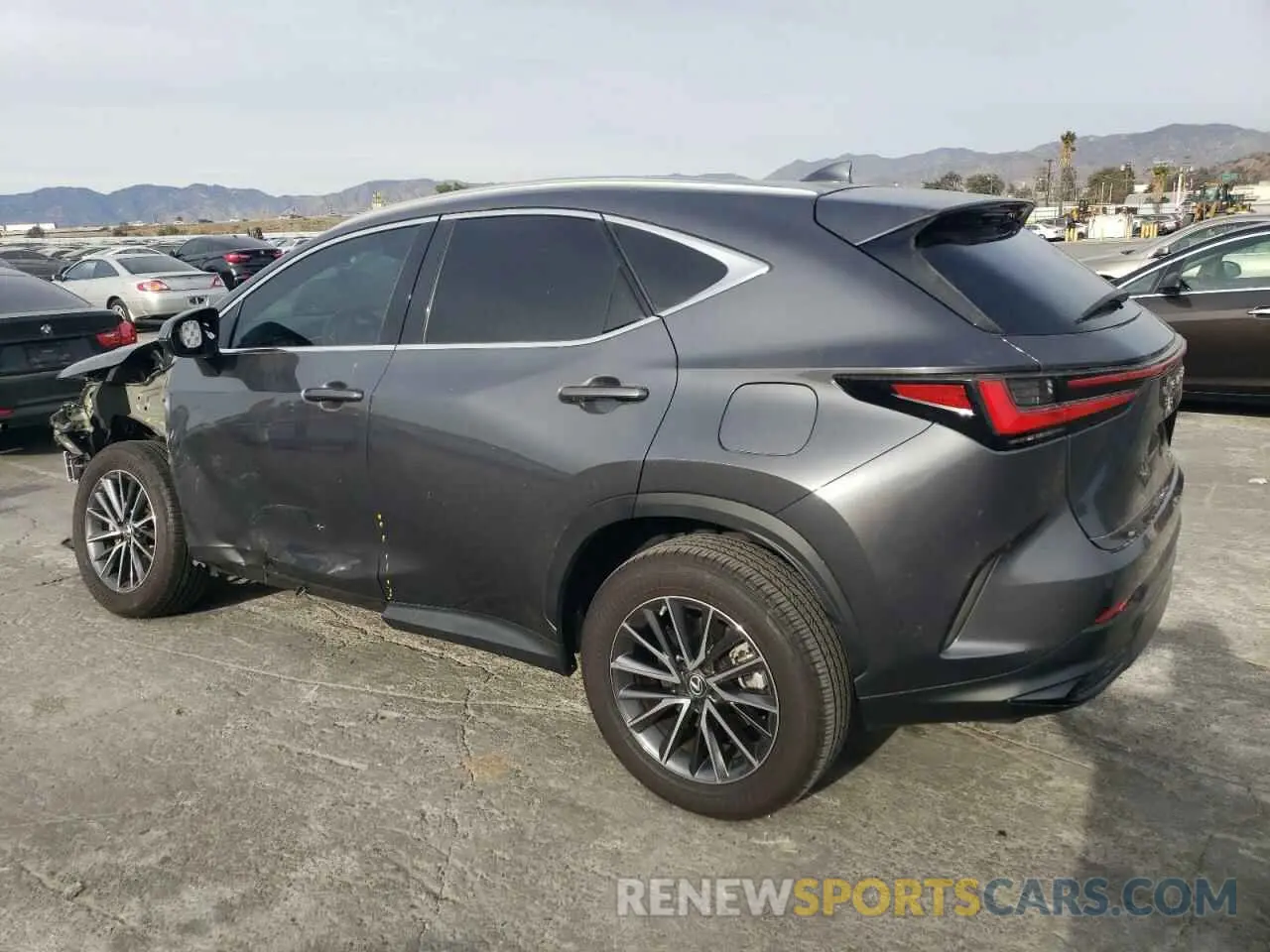 2 fotografías del automóvil dañado 2T2GDCAZ8NC002654 LEXUS NX 250 2022