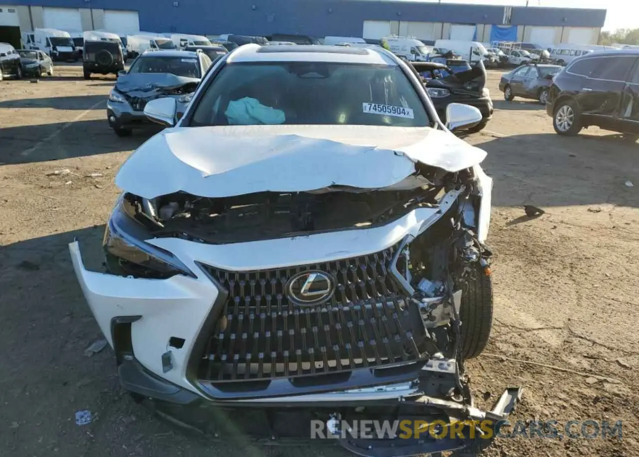 5 fotografías del automóvil dañado 2T2GDCEZ0NC001511 LEXUS NX 250 2022