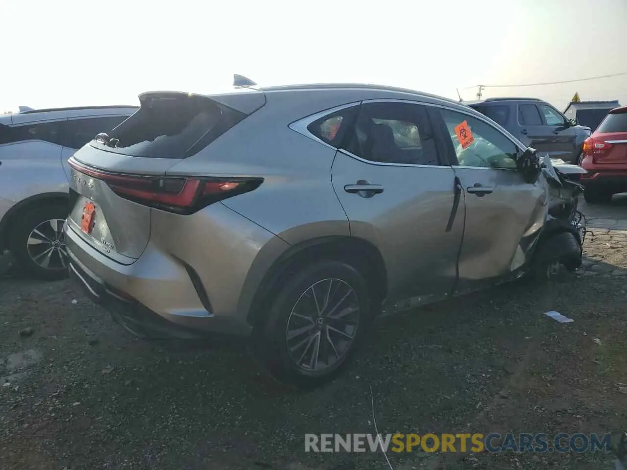 3 fotografías del automóvil dañado 2T2GDCEZ5NC001052 LEXUS NX 250 2022