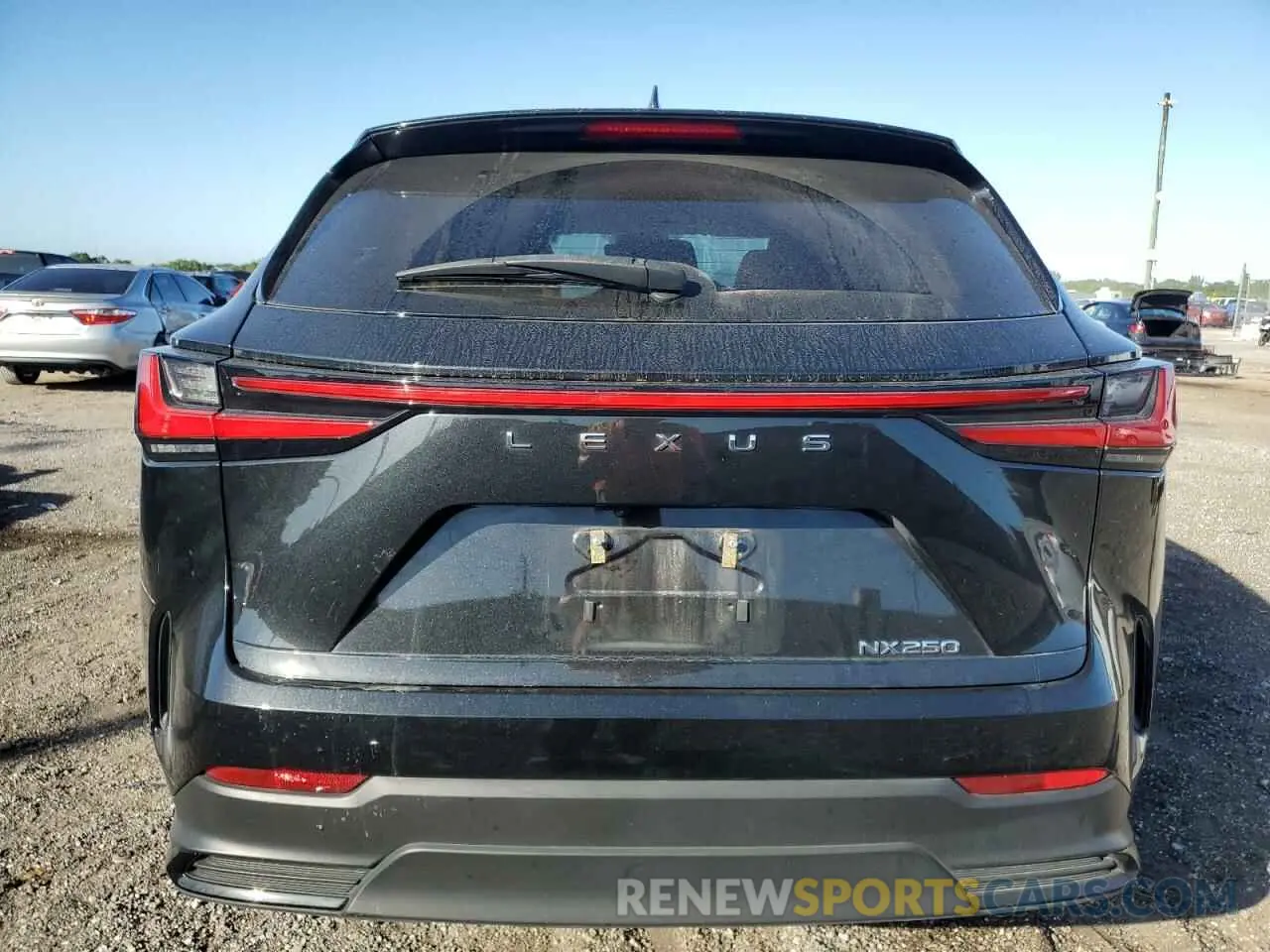 6 fotografías del automóvil dañado JTJADCAZ0N2001908 LEXUS NX 250 2022