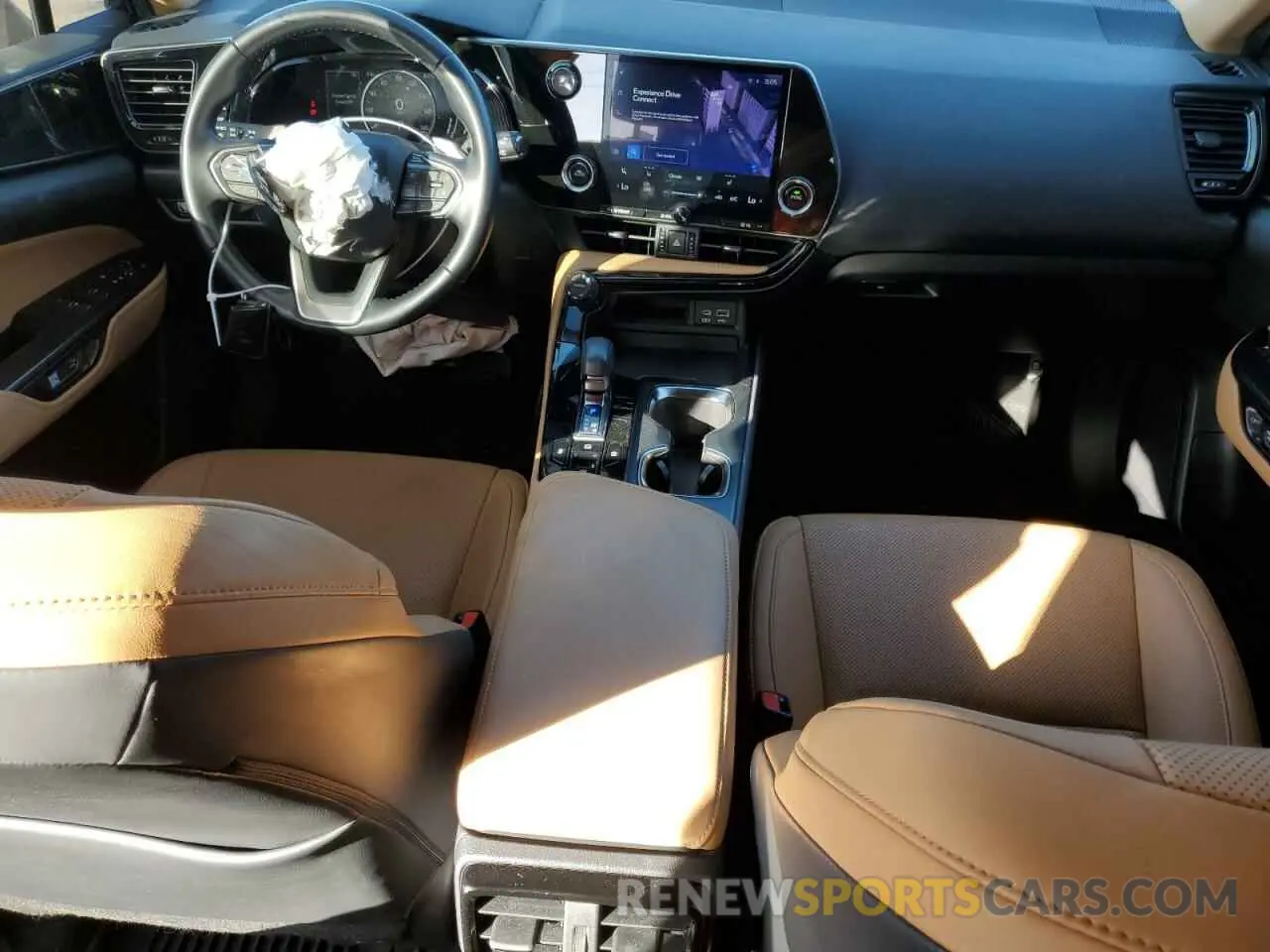 8 fotografías del automóvil dañado JTJADCAZ0N2001908 LEXUS NX 250 2022