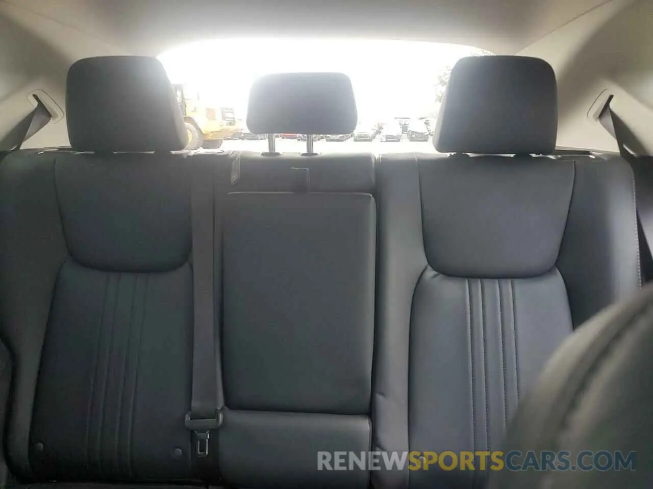 10 fotografías del automóvil dañado JTJGDCAZ4N5003363 LEXUS NX 250 2022