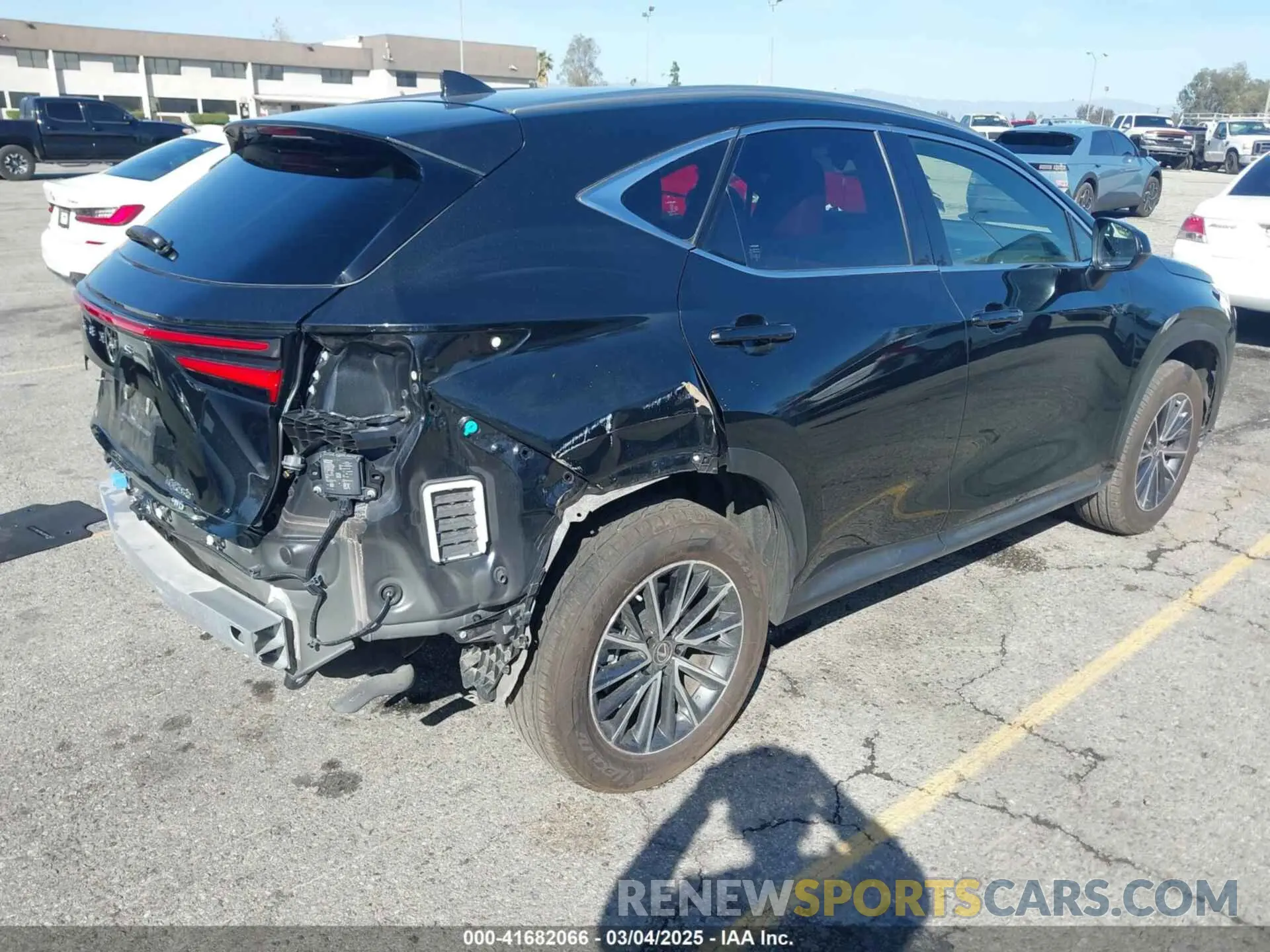 4 fotografías del automóvil dañado JTJGDCEZ0N2002013 LEXUS NX 250 2022