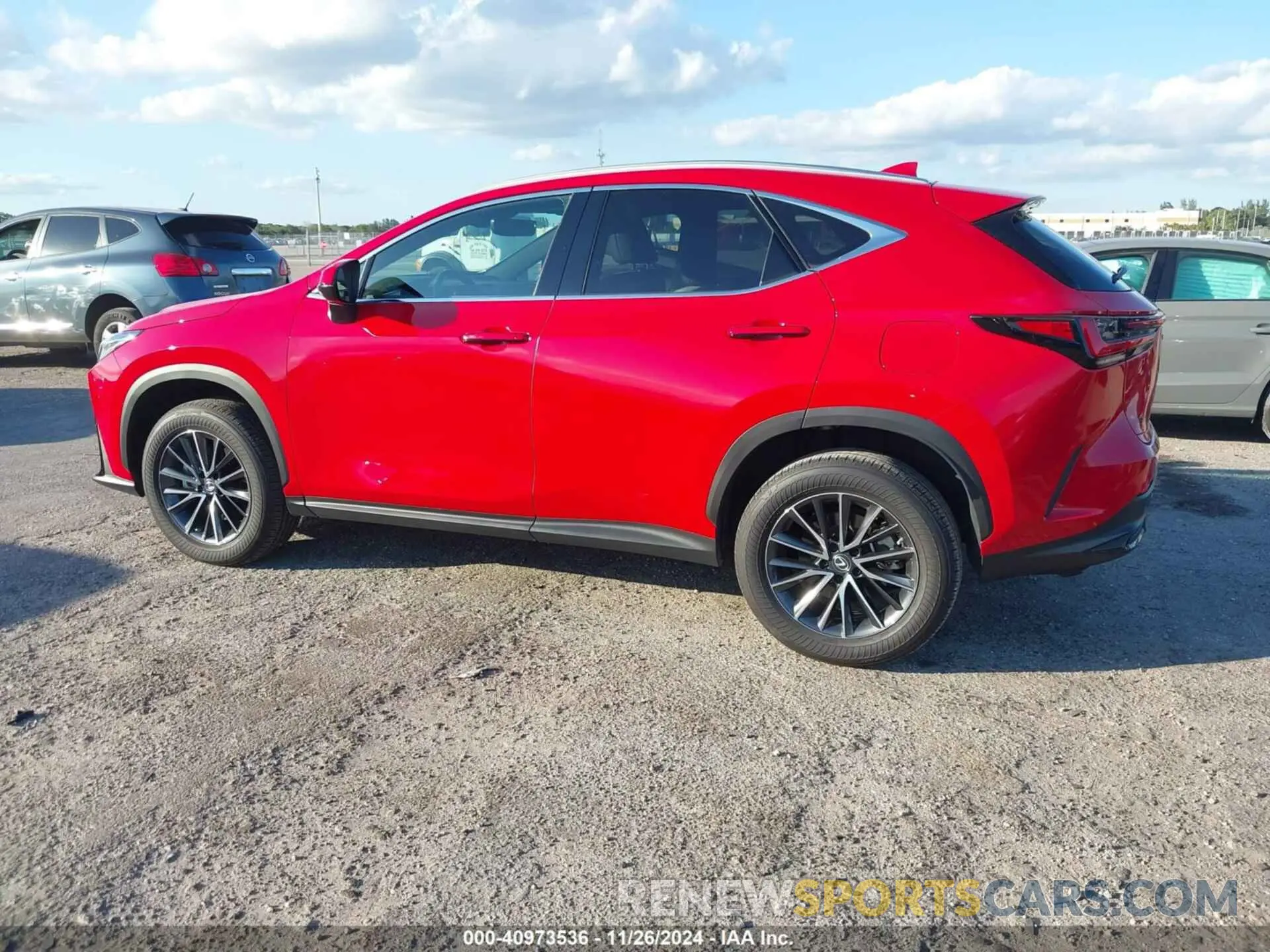 3 fotografías del automóvil dañado 2T2ADCAZ2PC005140 LEXUS NX 250 2023