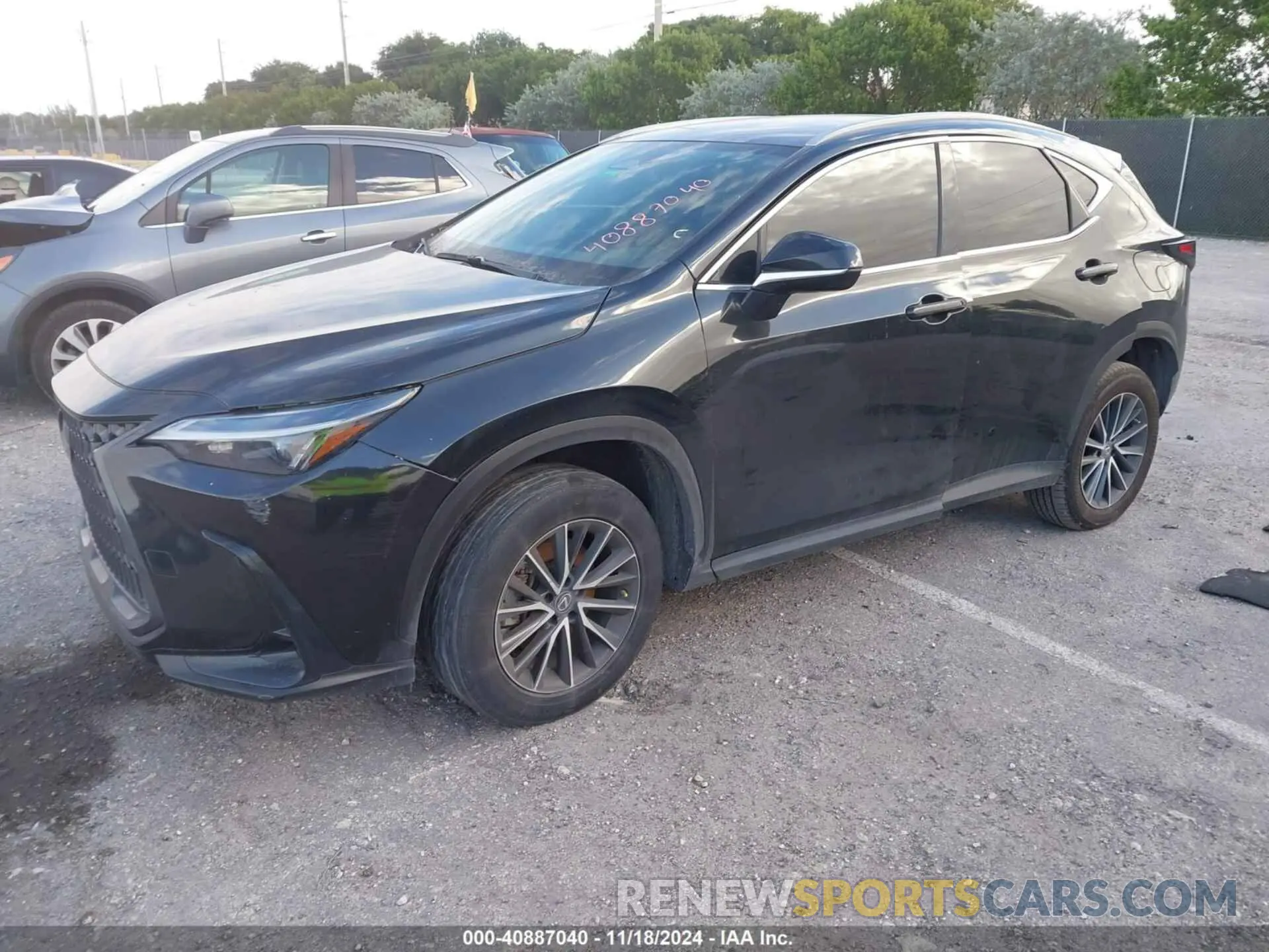 2 fotografías del automóvil dañado 2T2ADCAZ2PC005669 LEXUS NX 250 2023