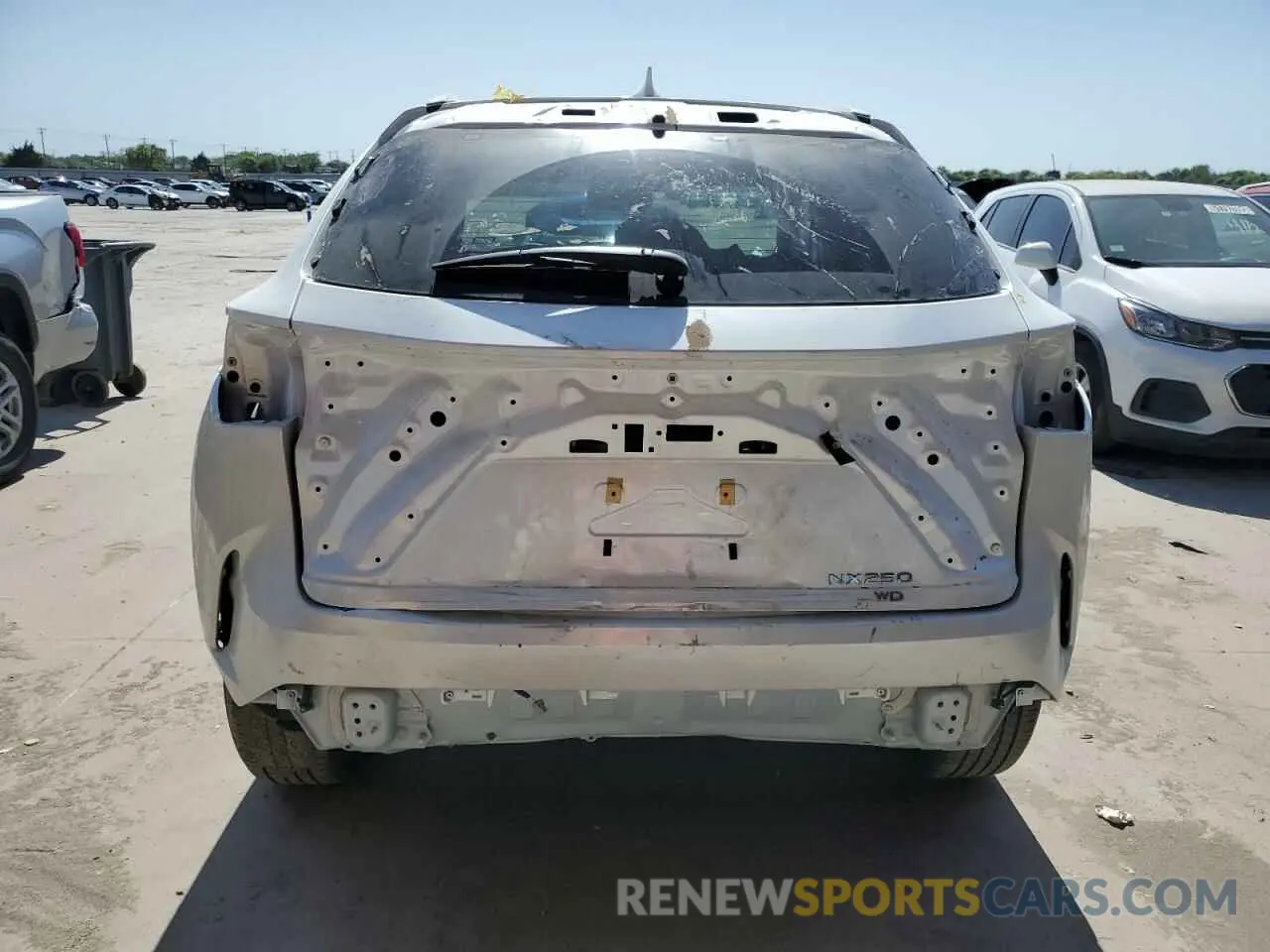 6 fotografías del automóvil dañado 2T2ADCEZ5PC003313 LEXUS NX 250 2023