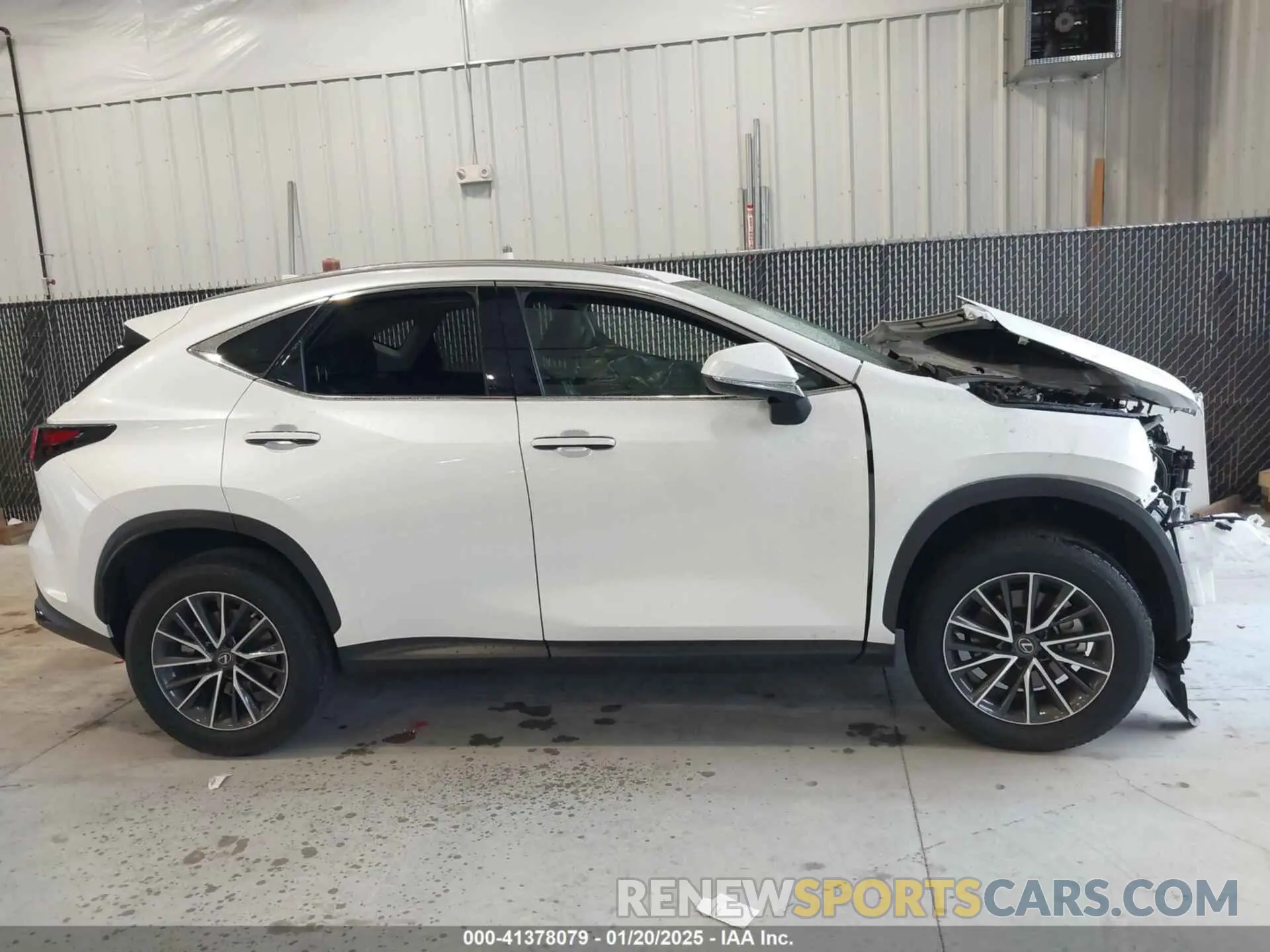 14 fotografías del automóvil dañado JTJADCAZ4P2006757 LEXUS NX 250 2023