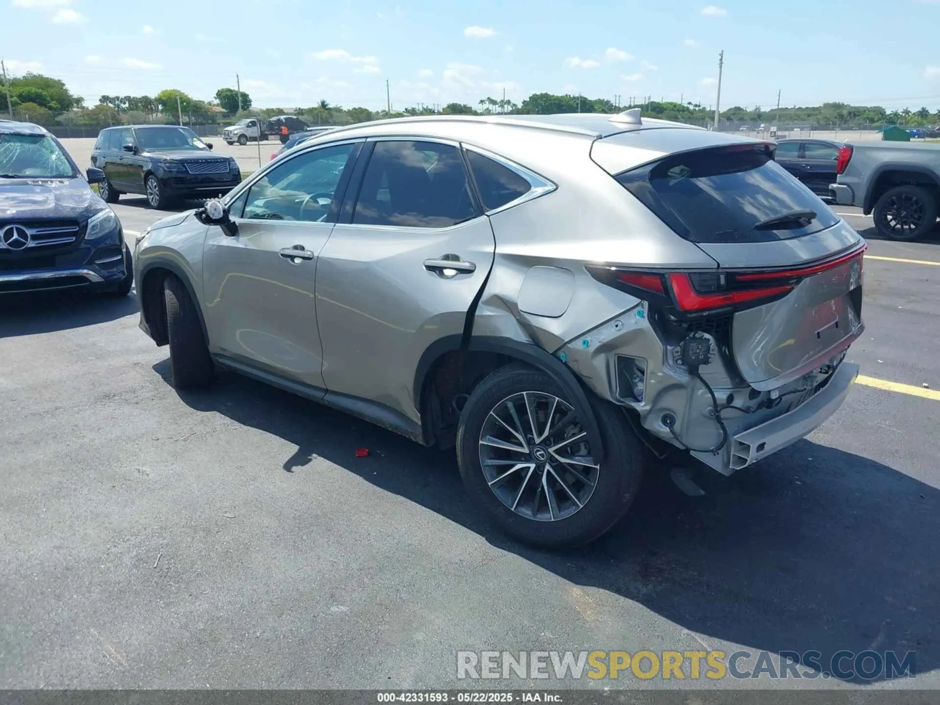 3 fotografías del automóvil dañado 2T2ADCAZ3RC009989 LEXUS NX 250 2024