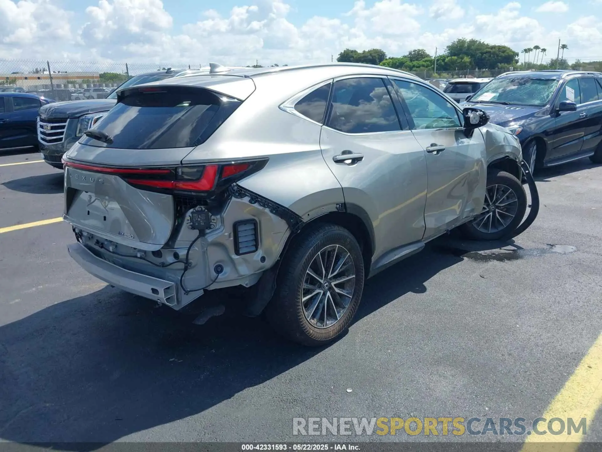 4 fotografías del automóvil dañado 2T2ADCAZ3RC009989 LEXUS NX 250 2024