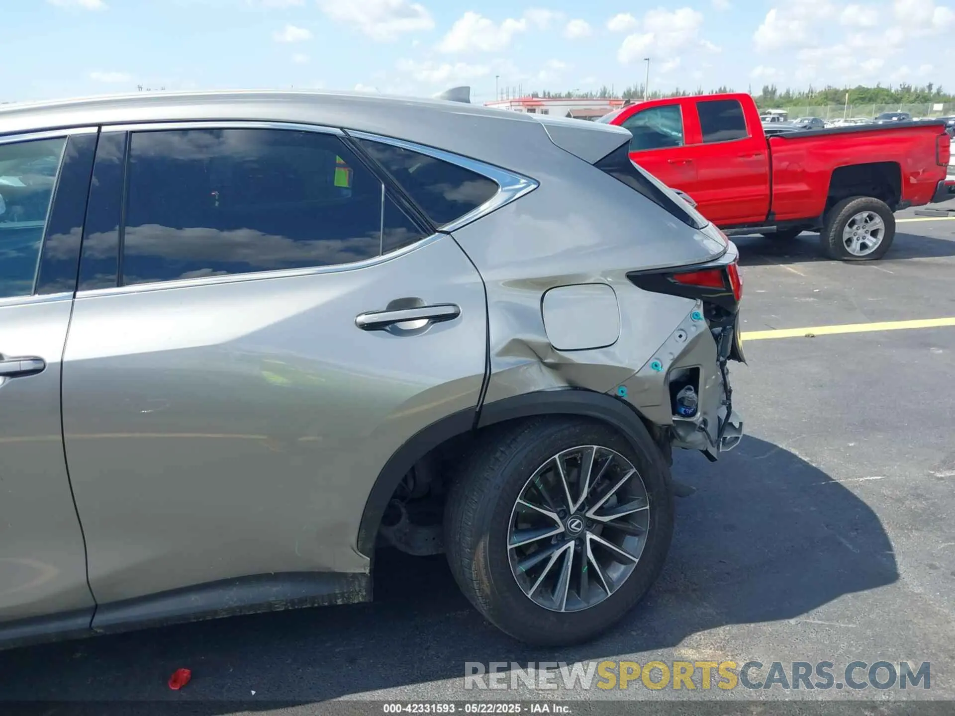 6 fotografías del automóvil dañado 2T2ADCAZ3RC009989 LEXUS NX 250 2024