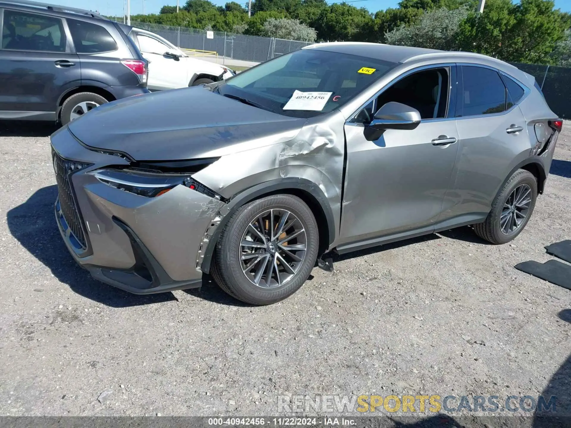 2 fotografías del automóvil dañado 2T2ADCAZ4RC007572 LEXUS NX 250 2024