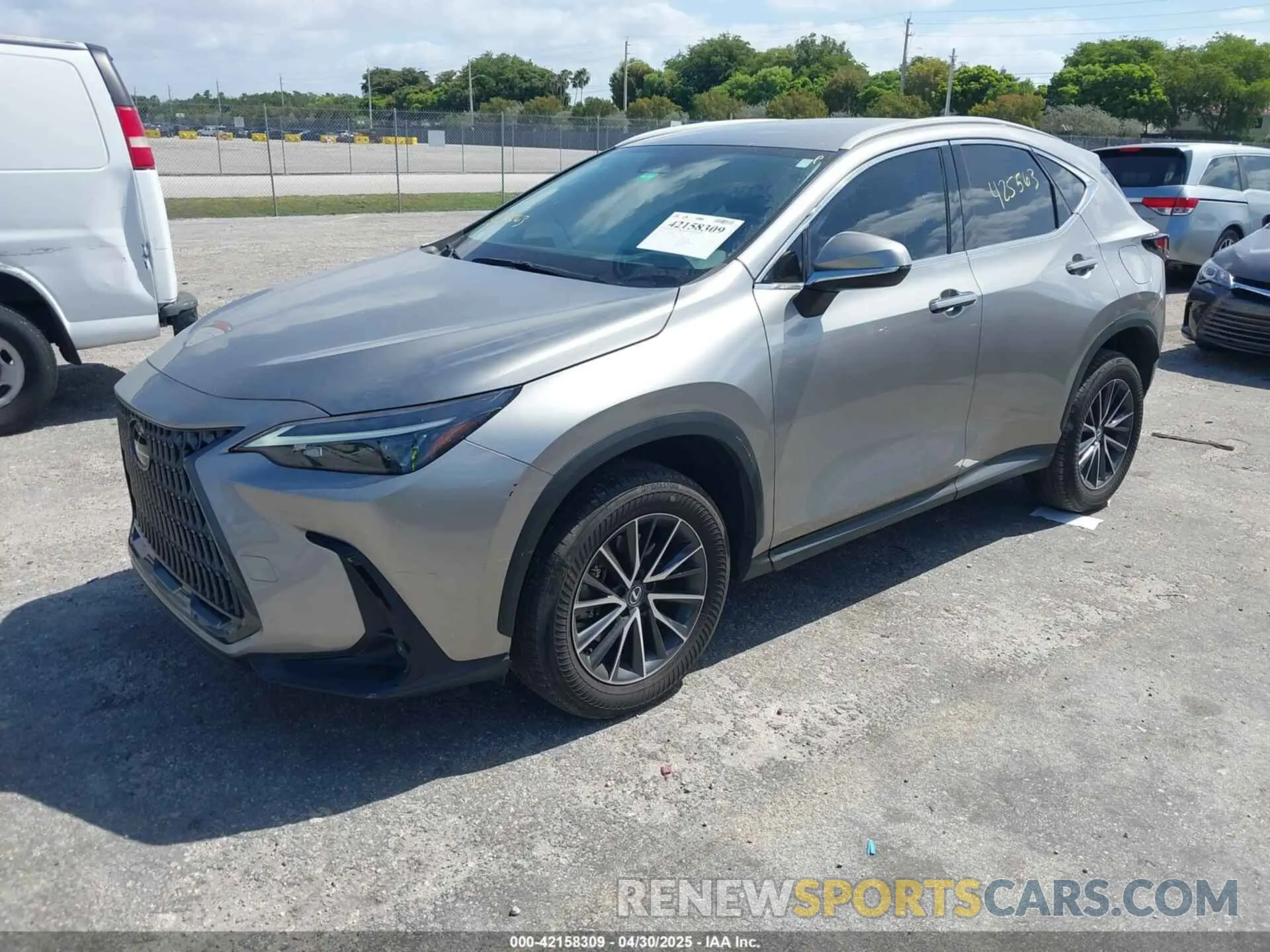 2 fotografías del automóvil dañado 2T2ADCAZ9RC009348 LEXUS NX 250 2024
