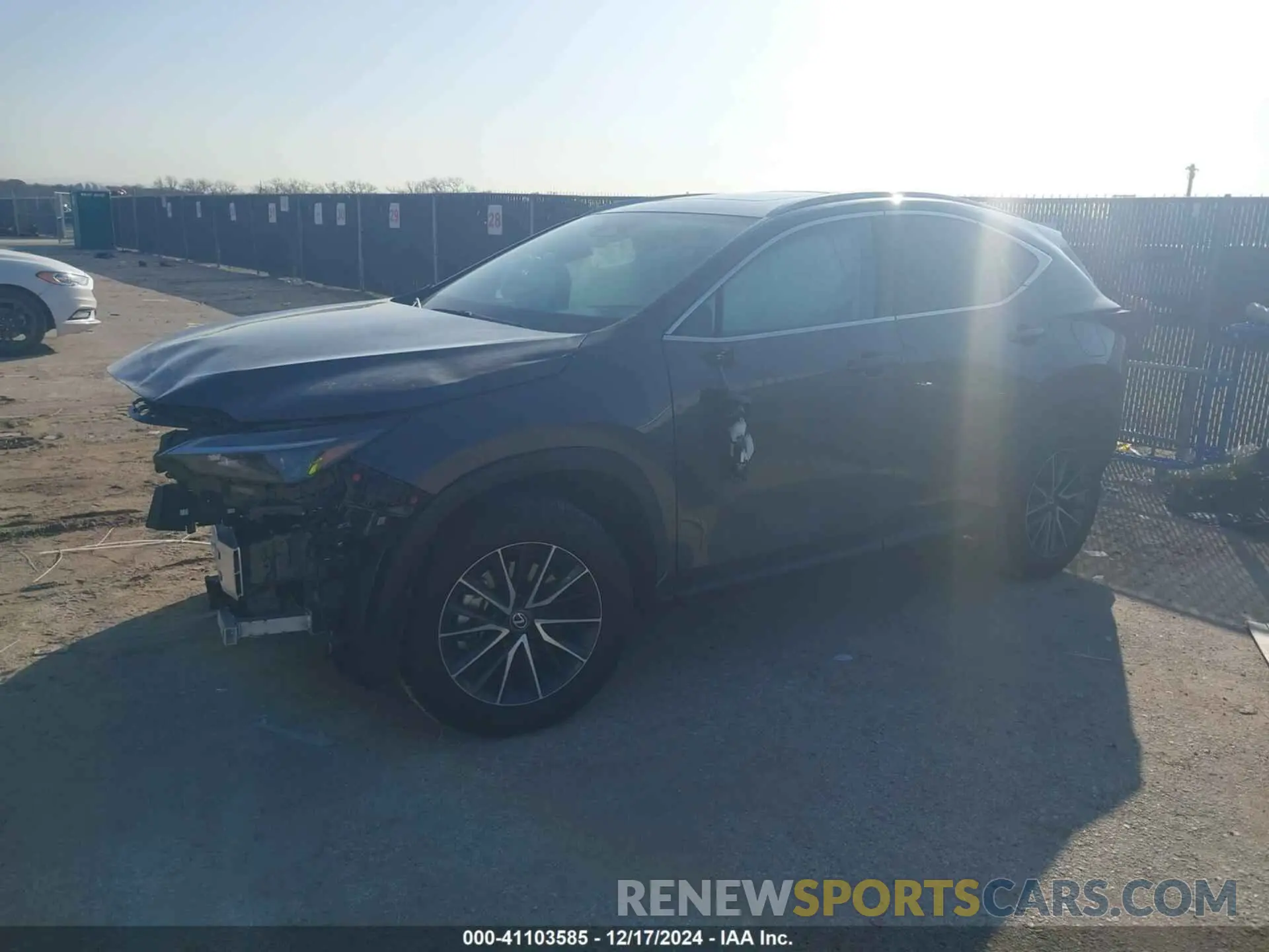 2 fotografías del automóvil dañado 2T2GDCAZ0RC008020 LEXUS NX 250 2024