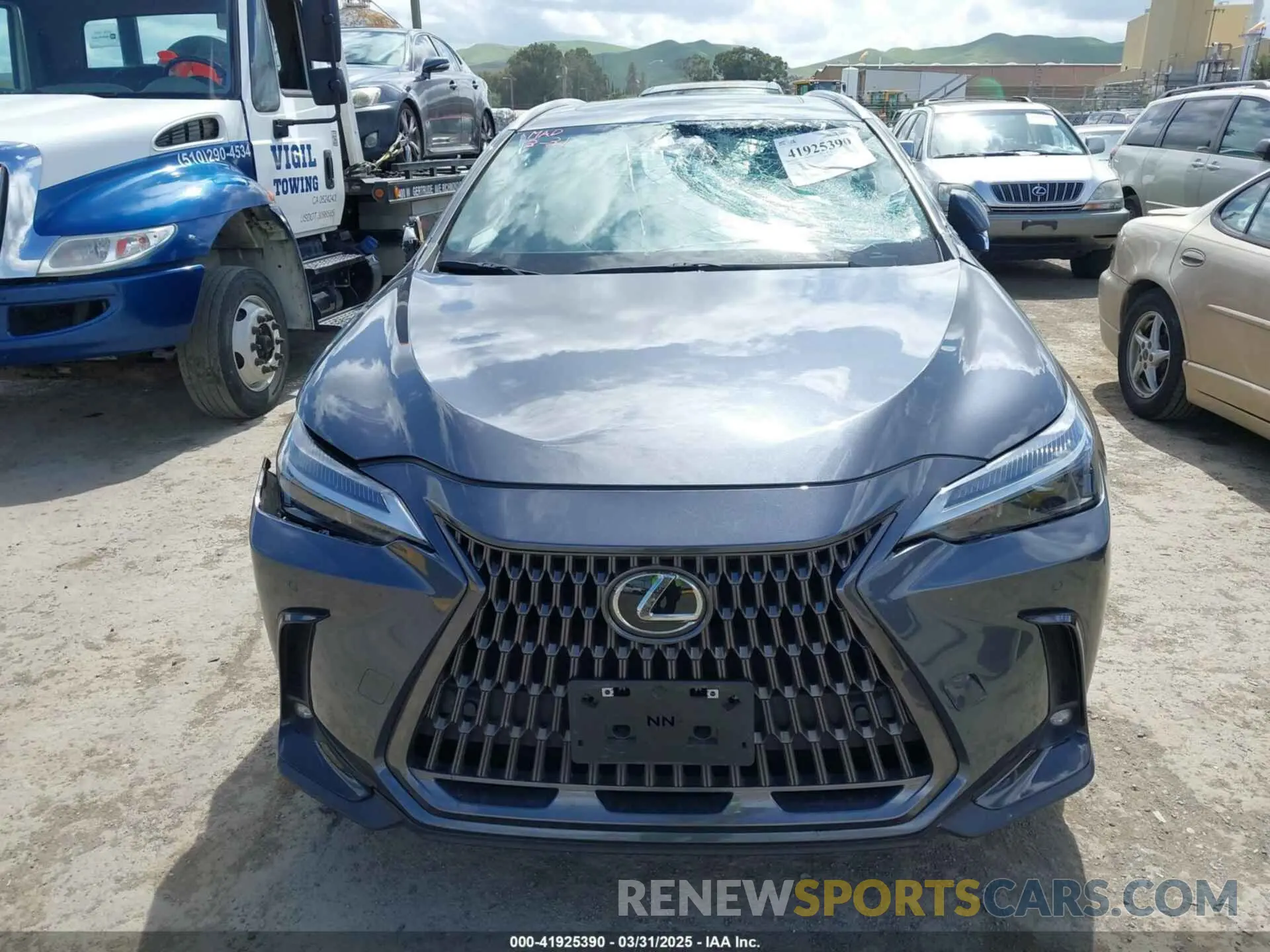 11 fotografías del automóvil dañado 2T2GDCAZ4RC006643 LEXUS NX 250 2024