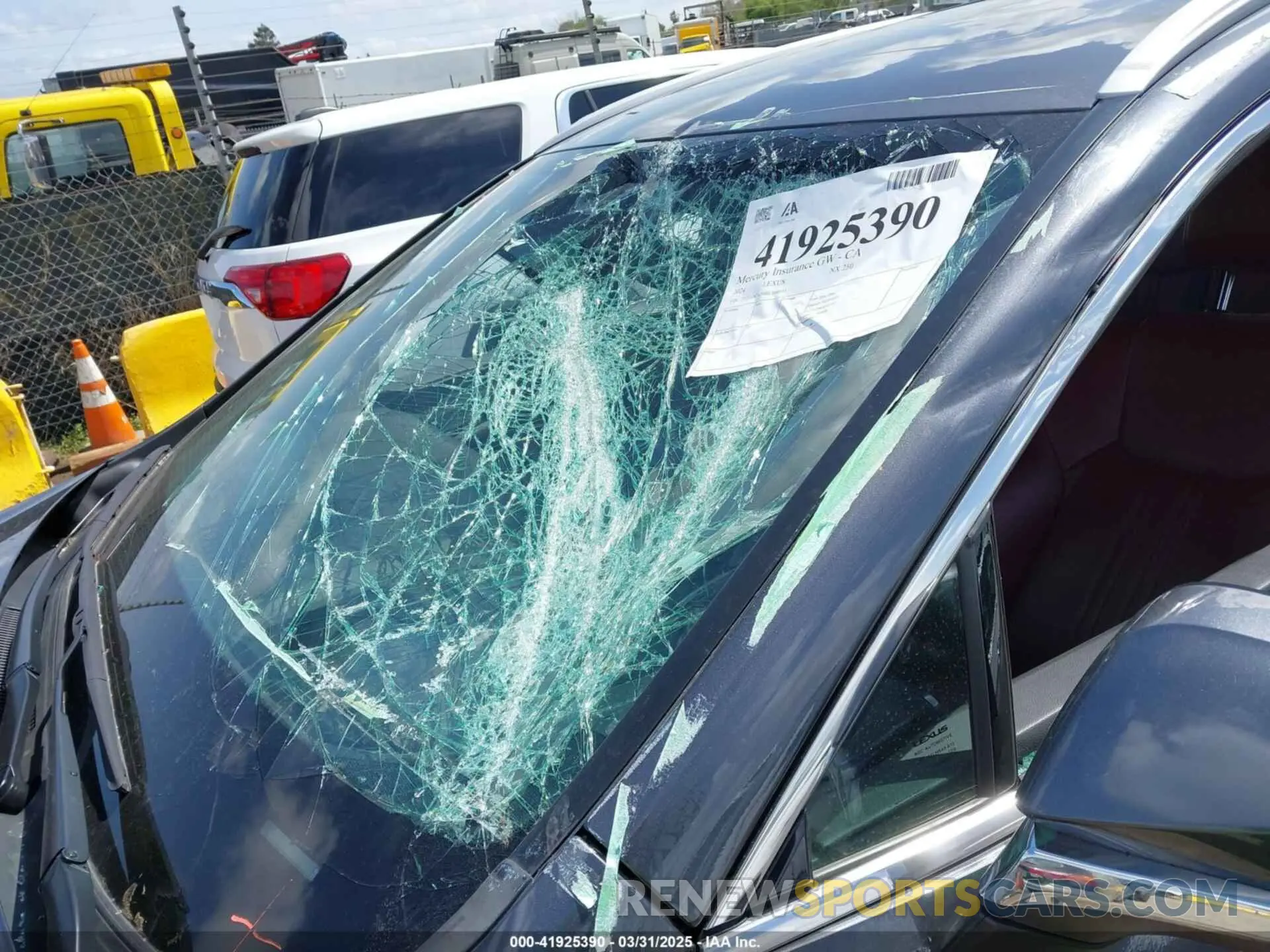 17 fotografías del automóvil dañado 2T2GDCAZ4RC006643 LEXUS NX 250 2024