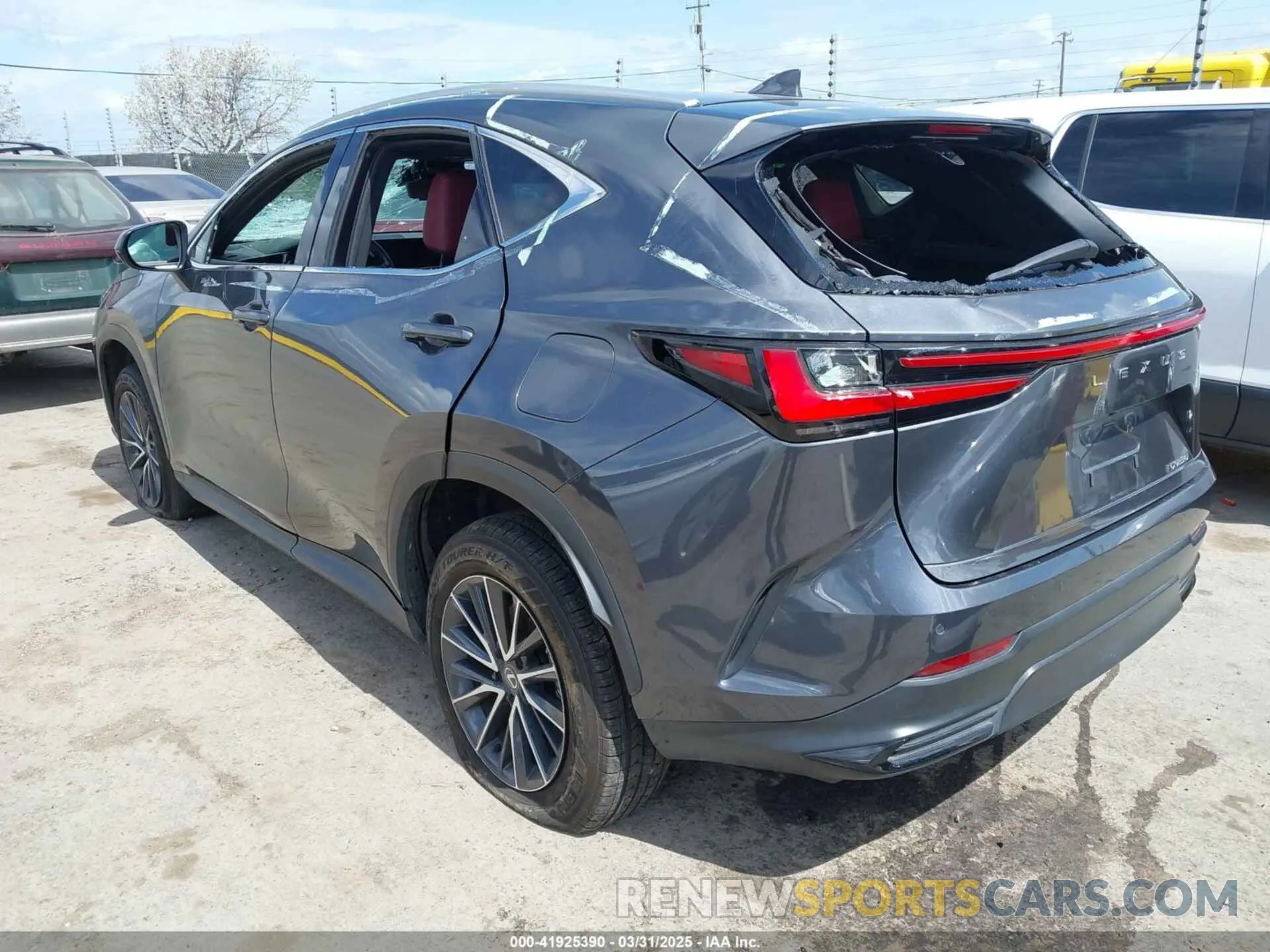 3 fotografías del automóvil dañado 2T2GDCAZ4RC006643 LEXUS NX 250 2024