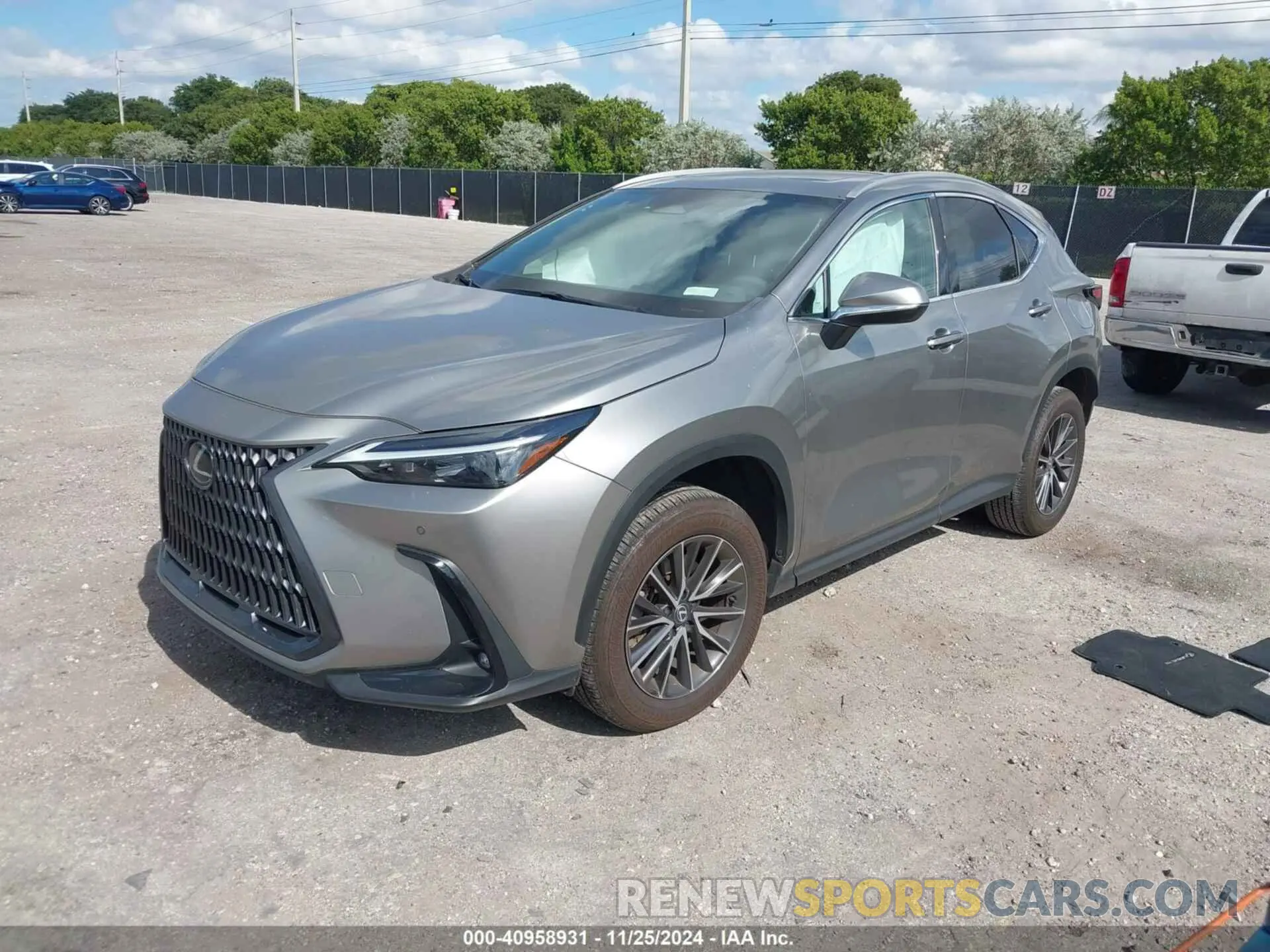 2 fotografías del automóvil dañado 2T2GDCAZ7RC007902 LEXUS NX 250 2024