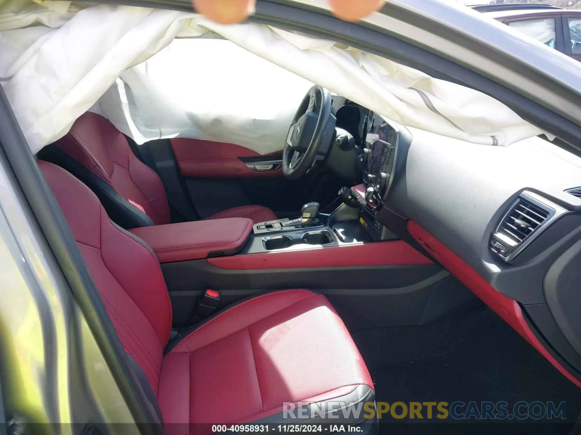 5 fotografías del automóvil dañado 2T2GDCAZ7RC007902 LEXUS NX 250 2024