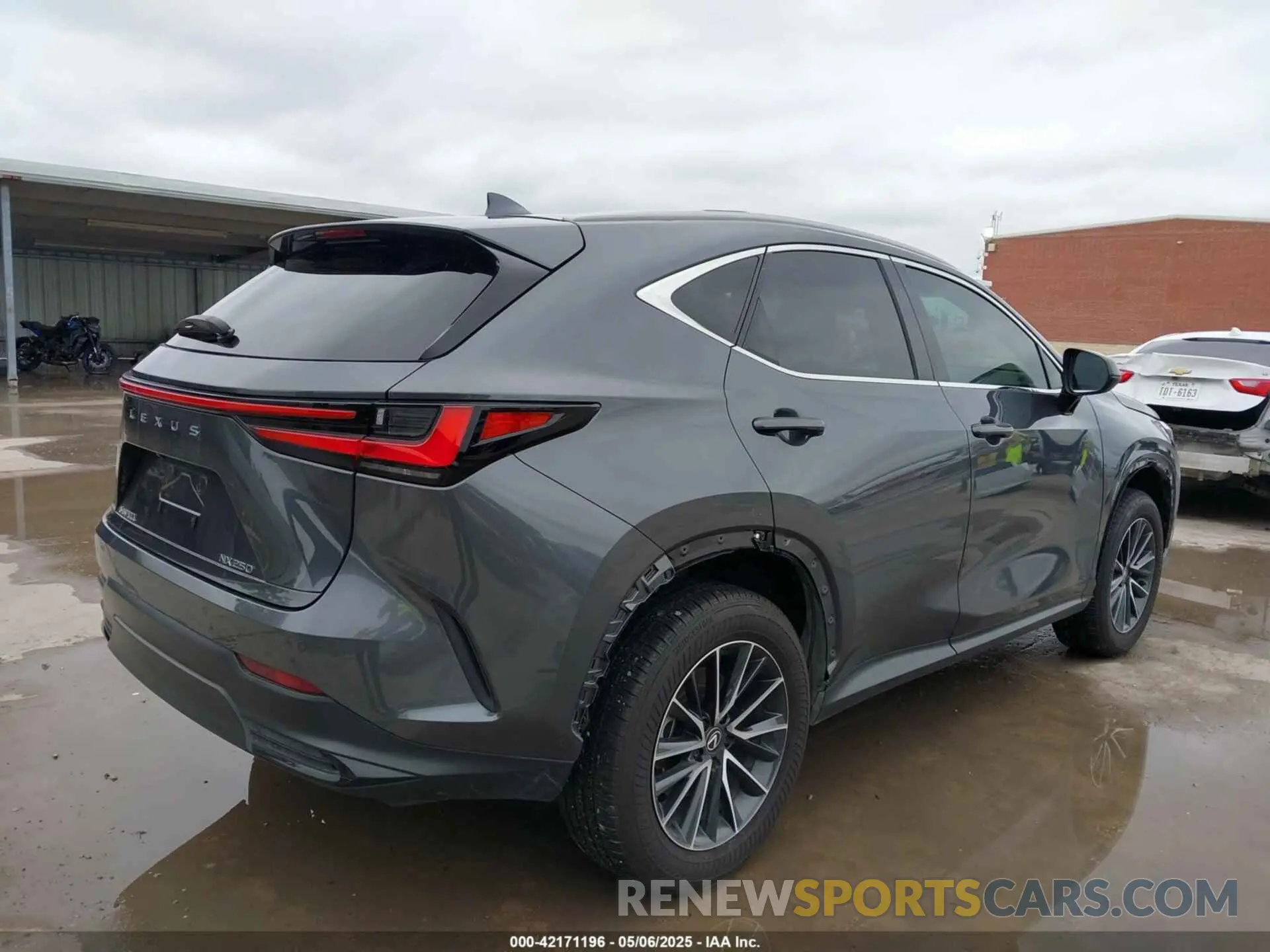 4 fotografías del automóvil dañado 2T2GDCAZ7RC015465 LEXUS NX 250 2024