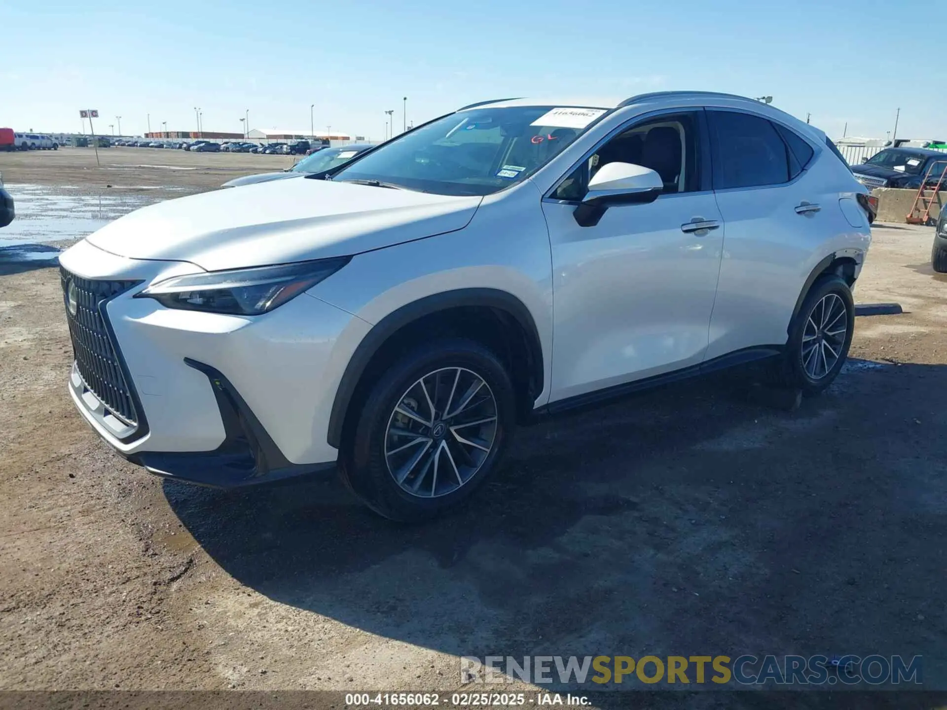 2 fotografías del automóvil dañado JTJADCAZ1R5013683 LEXUS NX 250 2024
