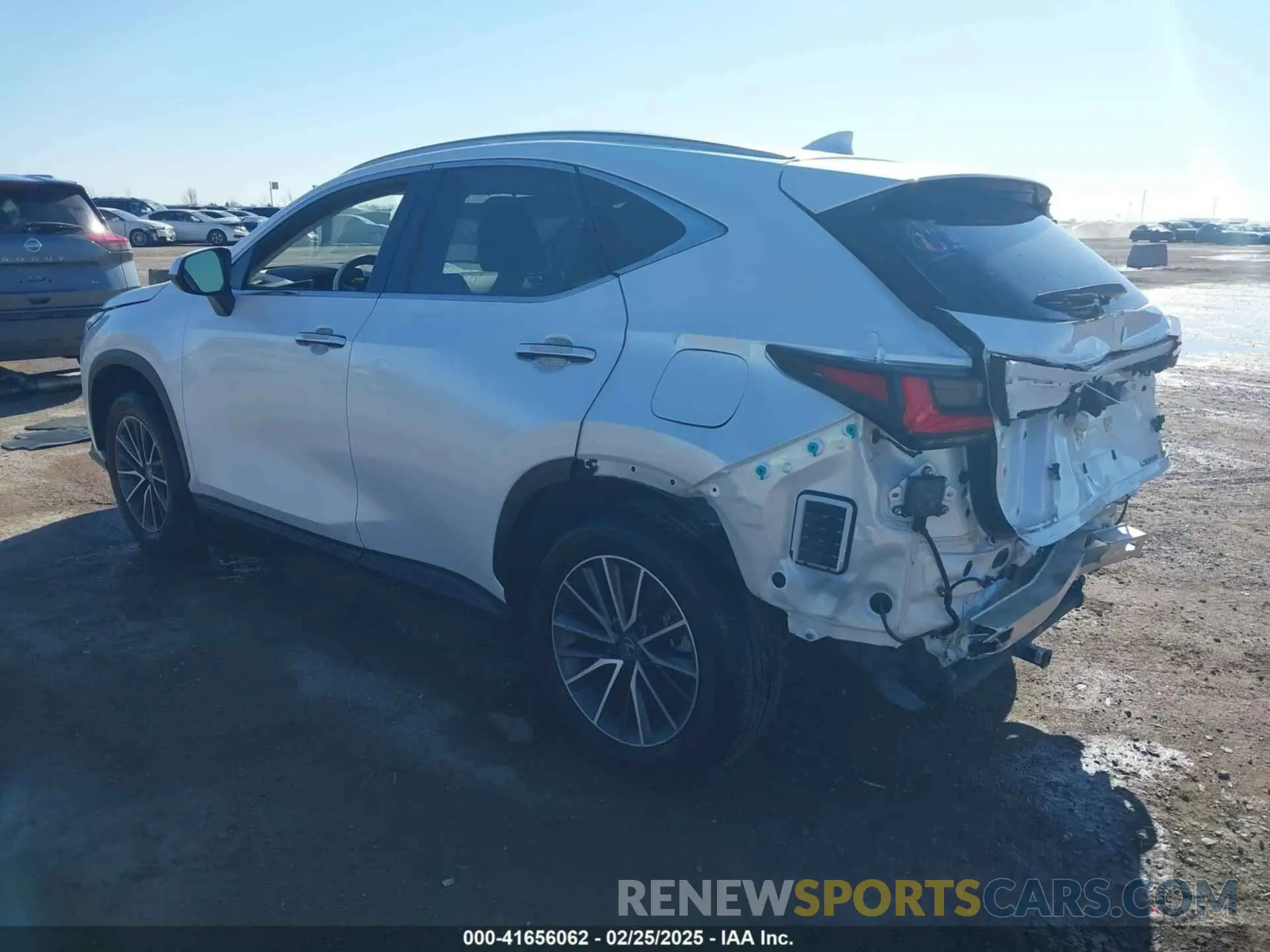 3 fotografías del automóvil dañado JTJADCAZ1R5013683 LEXUS NX 250 2024