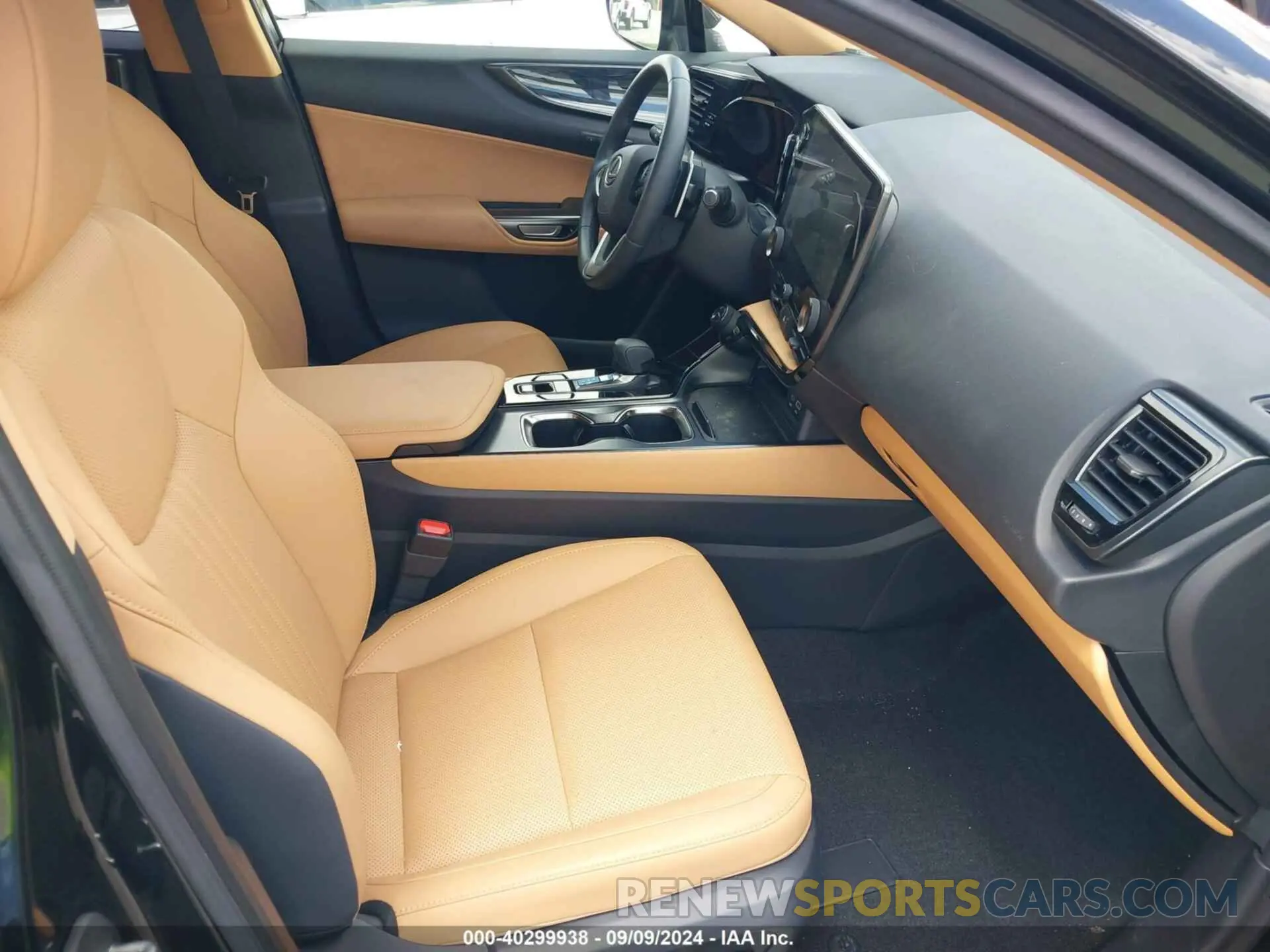 5 fotografías del automóvil dañado JTJGDCAZ3R5022282 LEXUS NX 250 2024