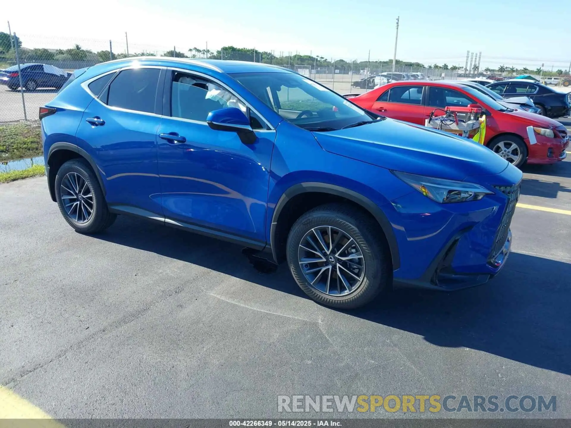 1 fotografías del automóvil dañado 2T2GDCAZ9SC024917 LEXUS NX 250 2025