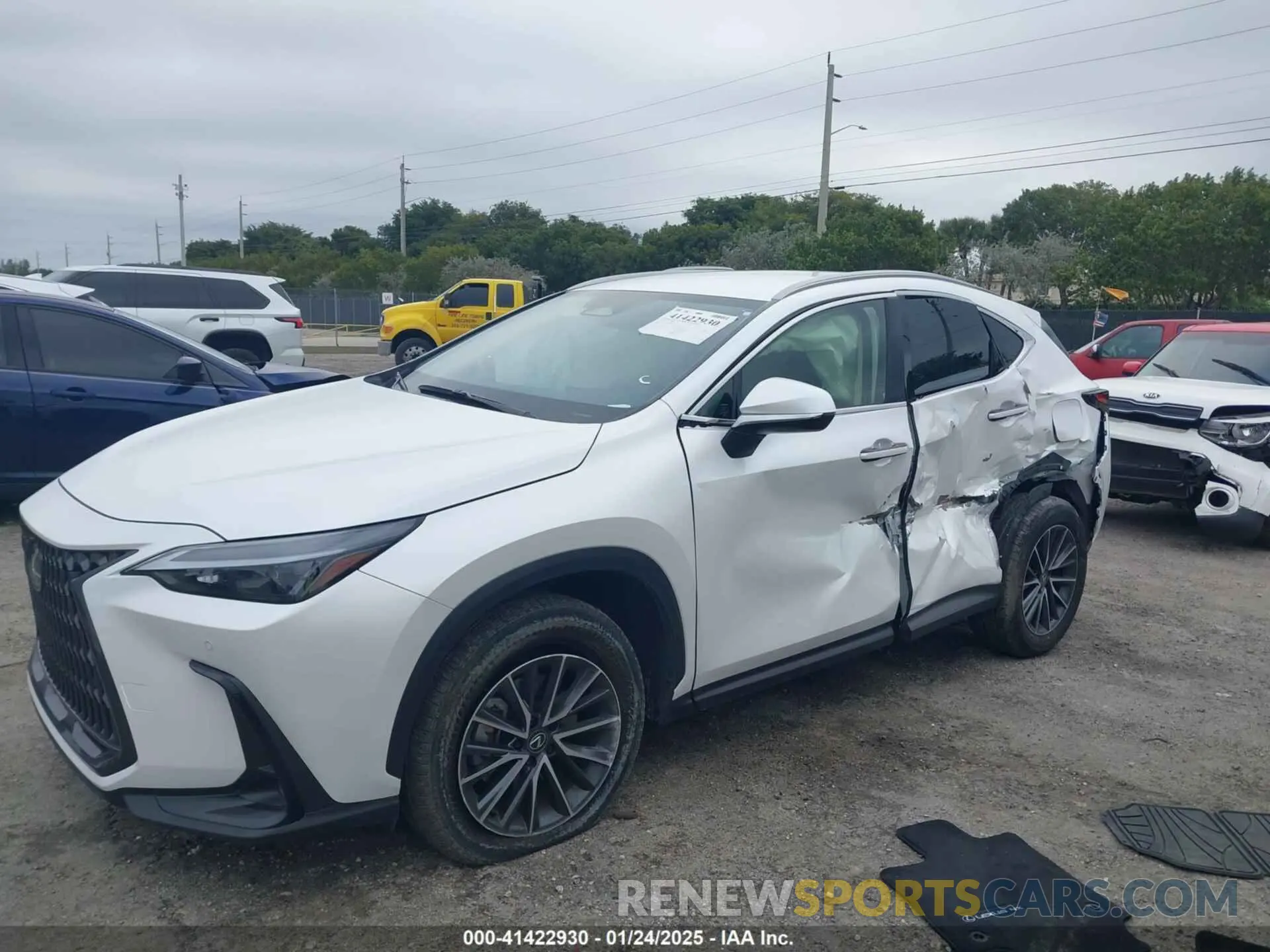 6 fotografías del automóvil dañado JTJADCAZ5S5024241 LEXUS NX 250 2025