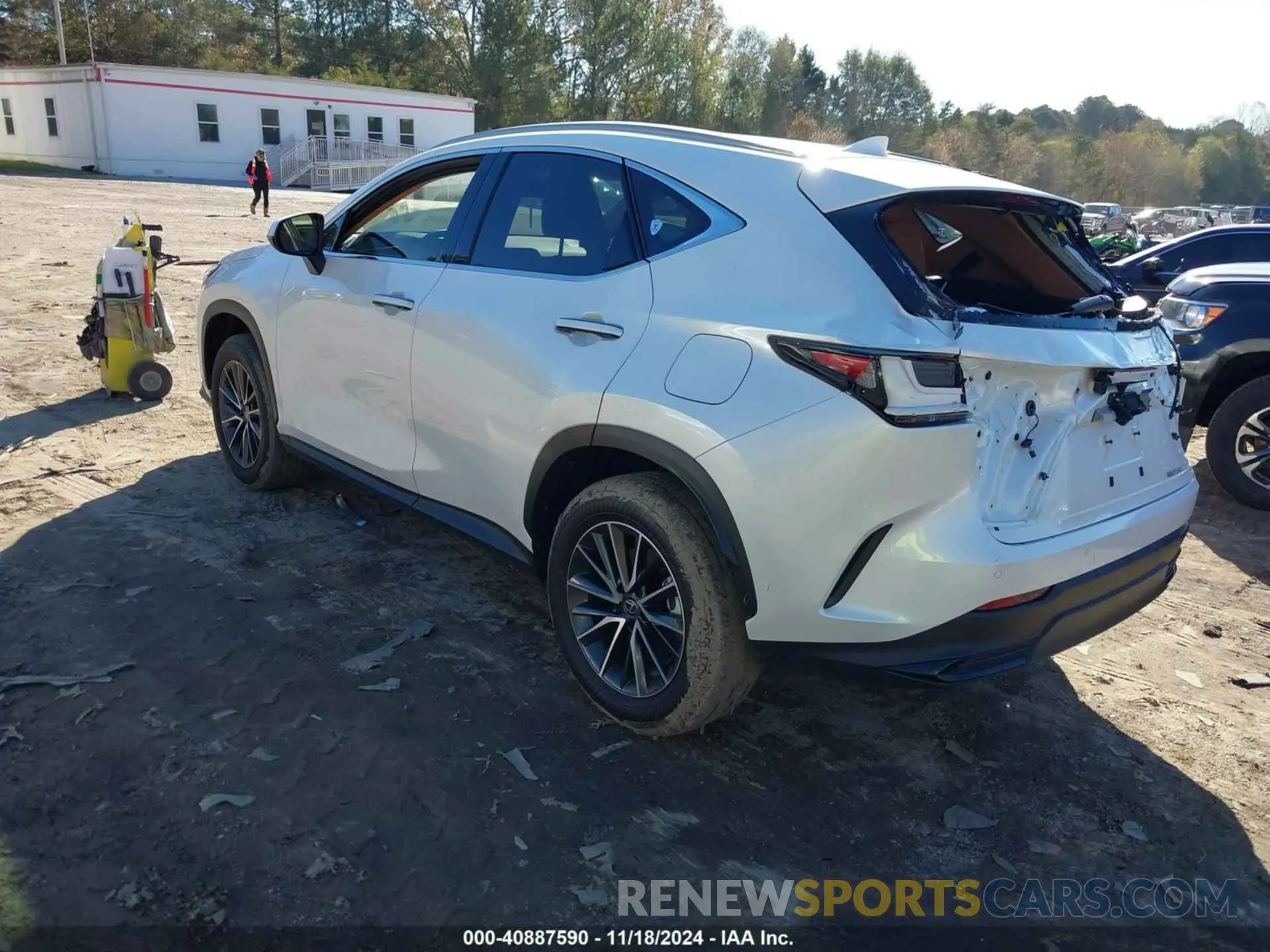 3 fotografías del automóvil dañado JTJGDCAZ5S2015017 LEXUS NX 250 2025