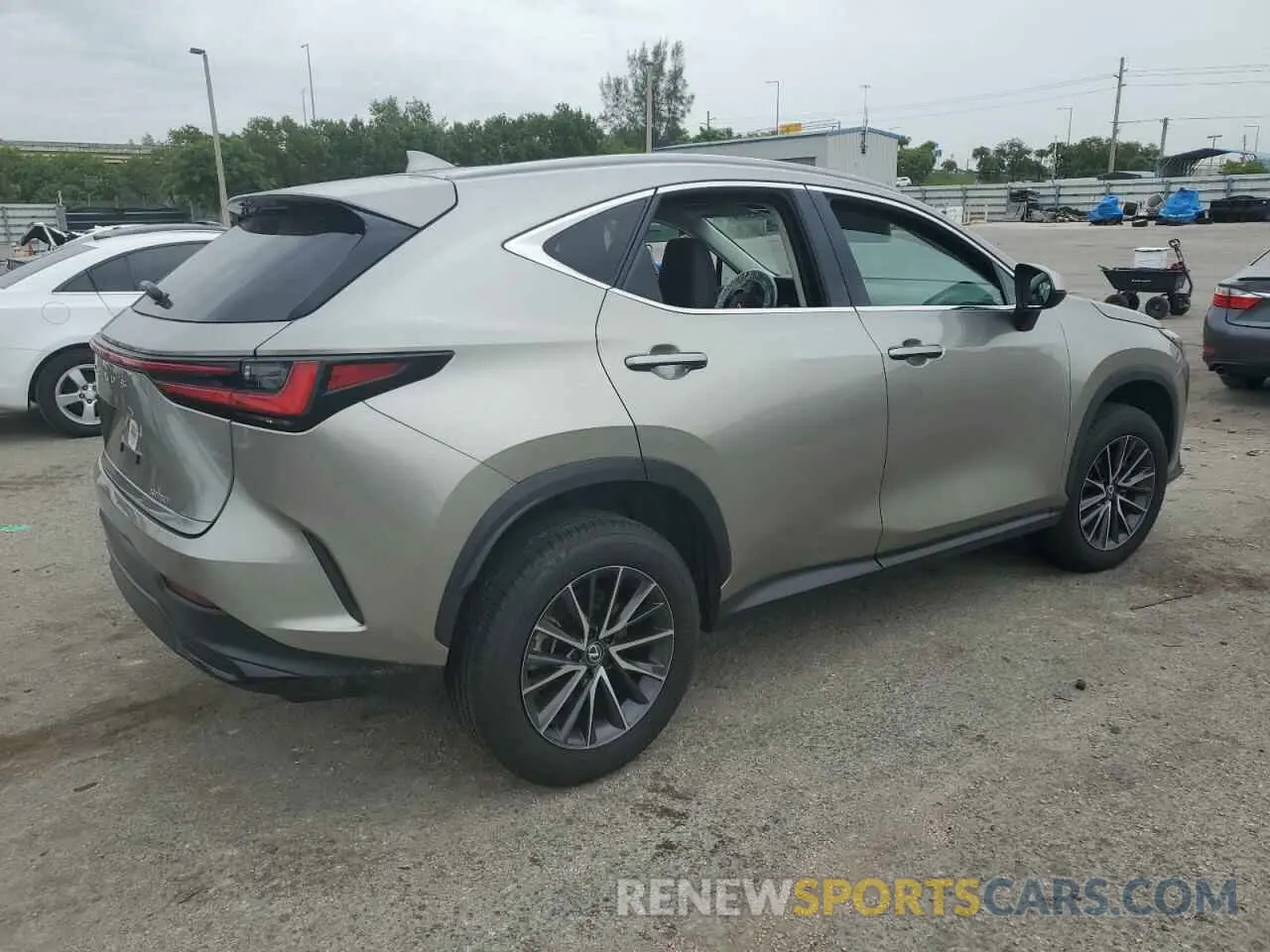 3 fotografías del automóvil dañado 2T2ADCAZ0RC007388 LEXUS NX 250 BAS 2024