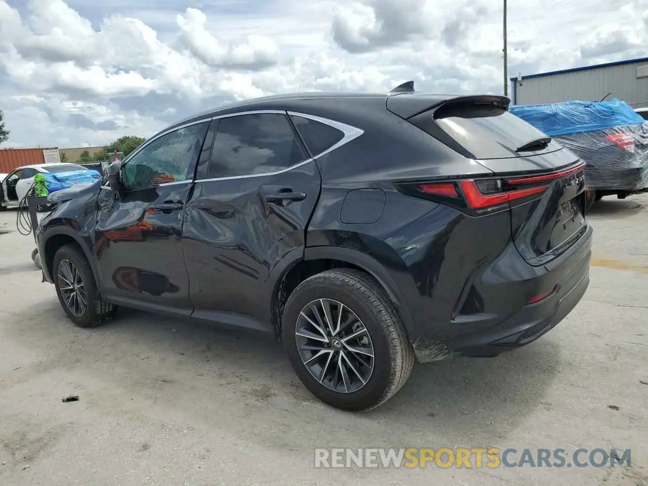 2 fotografías del automóvil dañado 2T2ADCAZ0RC008704 LEXUS NX 250 BAS 2024
