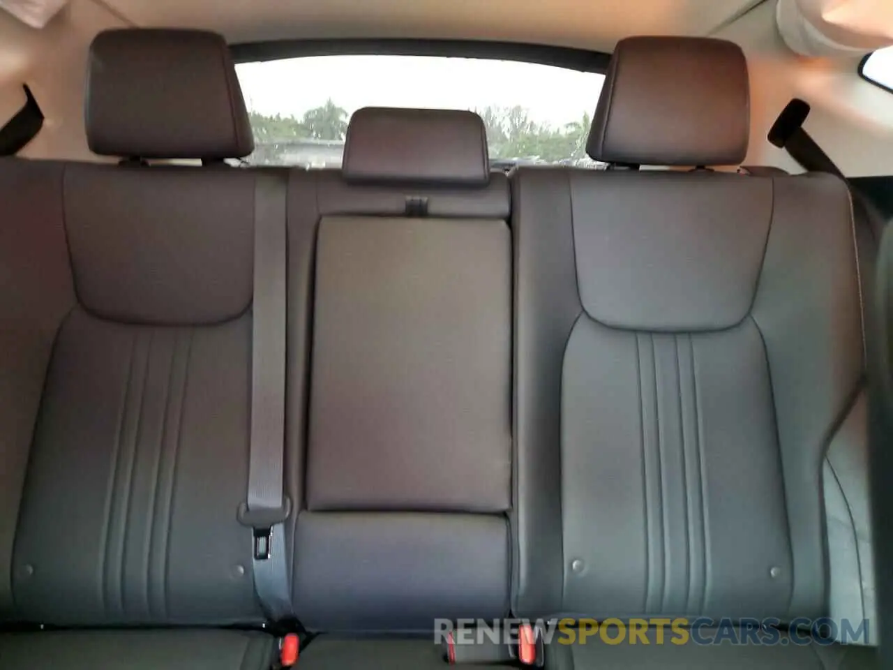 10 fotografías del automóvil dañado 2T2ADCAZ1RC015158 LEXUS NX 250 BAS 2024