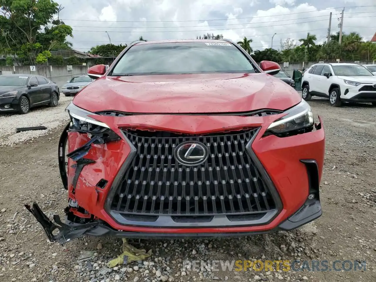 5 fotografías del automóvil dañado 2T2ADCAZ1RC015158 LEXUS NX 250 BAS 2024