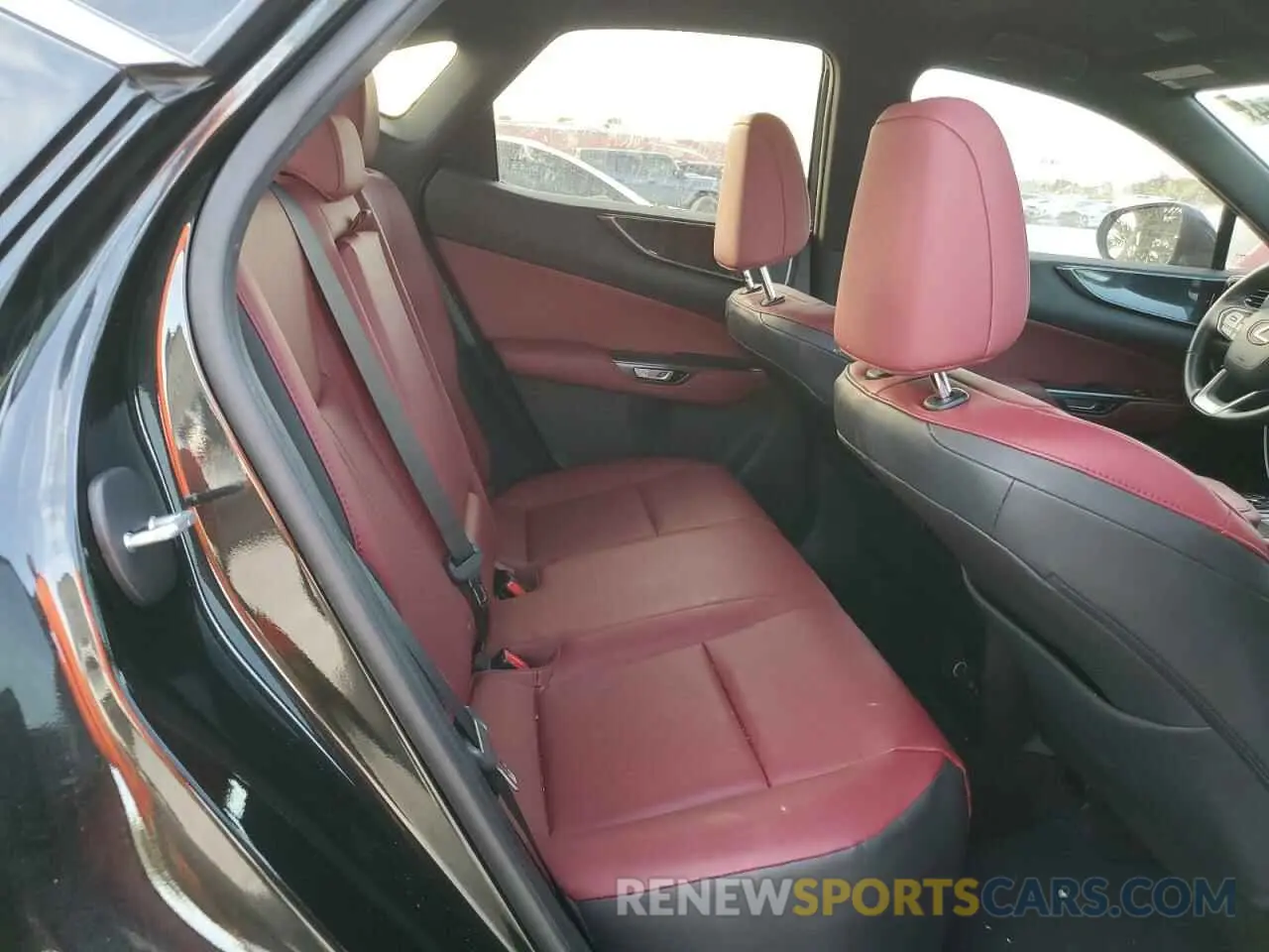 11 fotografías del automóvil dañado 2T2ADCAZ2RC008980 LEXUS NX 250 BAS 2024
