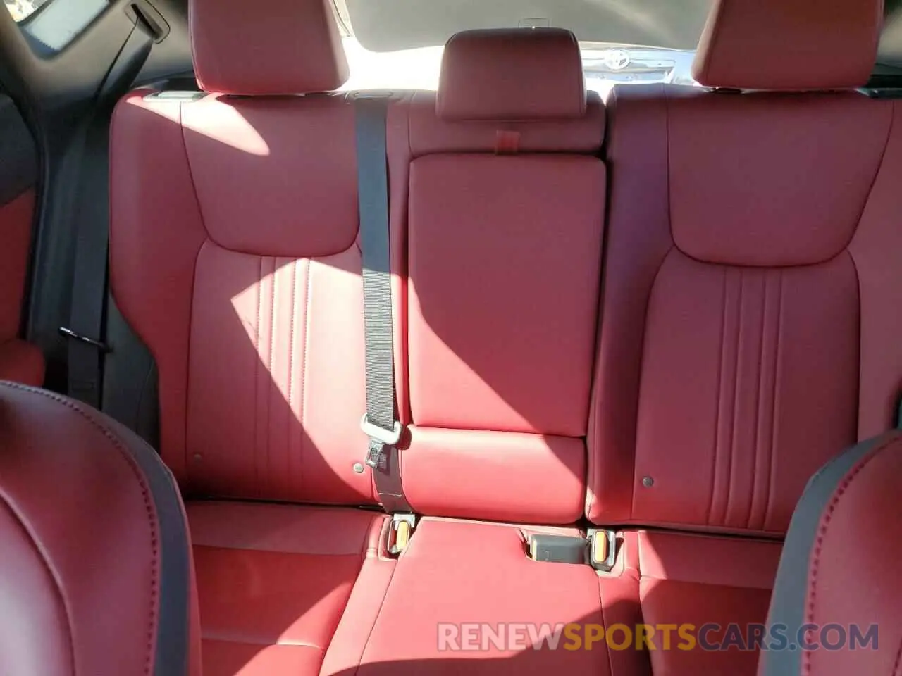 10 fotografías del automóvil dañado 2T2ADCAZ4RC009662 LEXUS NX 250 BAS 2024
