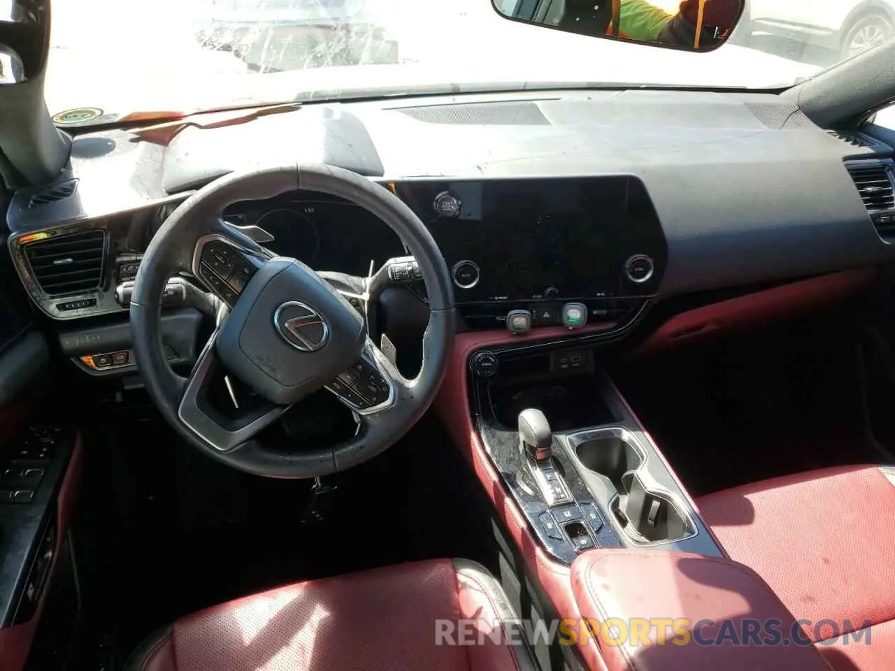 8 fotografías del automóvil dañado 2T2ADCAZ5RC010237 LEXUS NX 250 BAS 2024